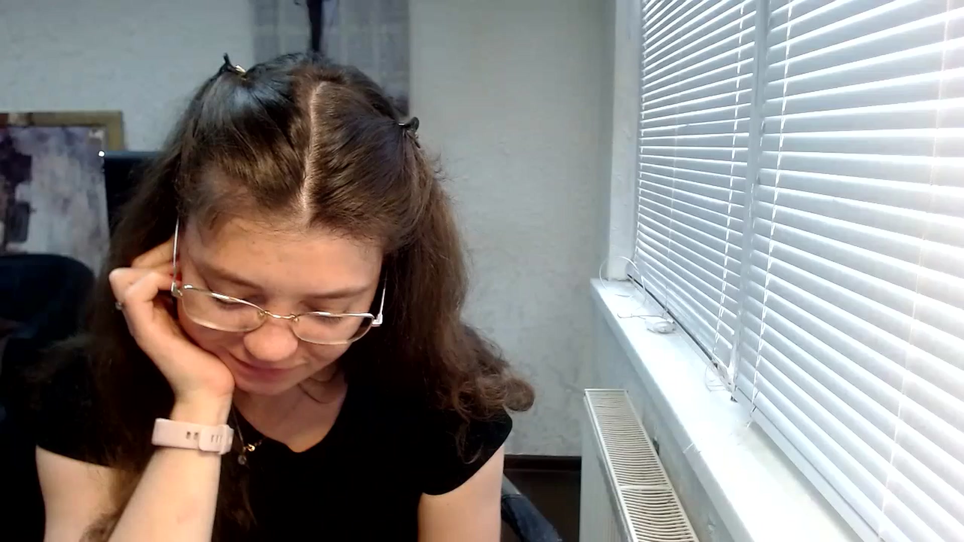 Gallery image thumbnail from SweetArinaA's myfreecams stream on, 09/15/2023, 09:39 image 19 of 20