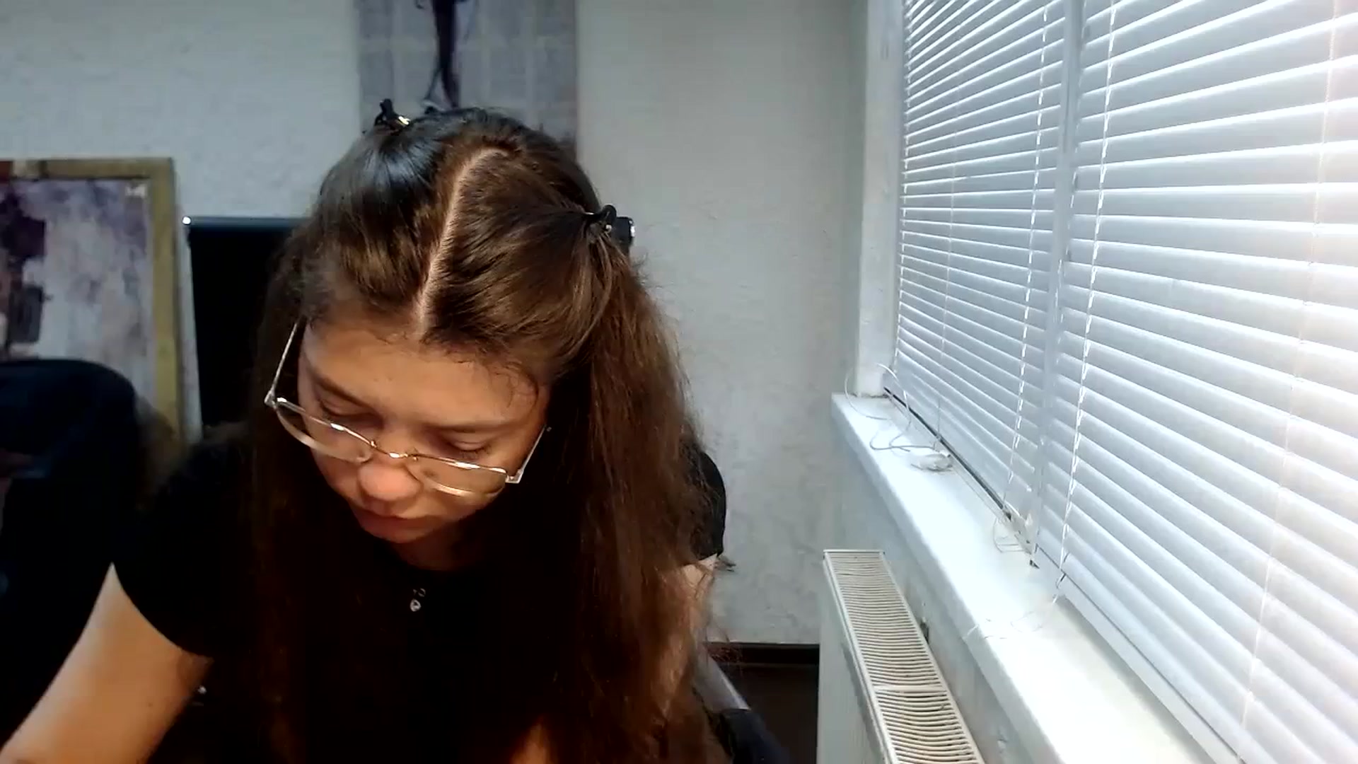 Gallery image thumbnail from SweetArinaA's myfreecams stream on, 09/15/2023, 09:39 image 17 of 20