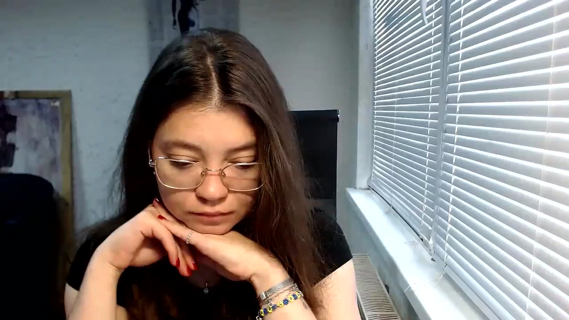 Gallery image thumbnail from SweetArinaA's myfreecams stream on, 09/20/2023, 07:02 image 17 of 20