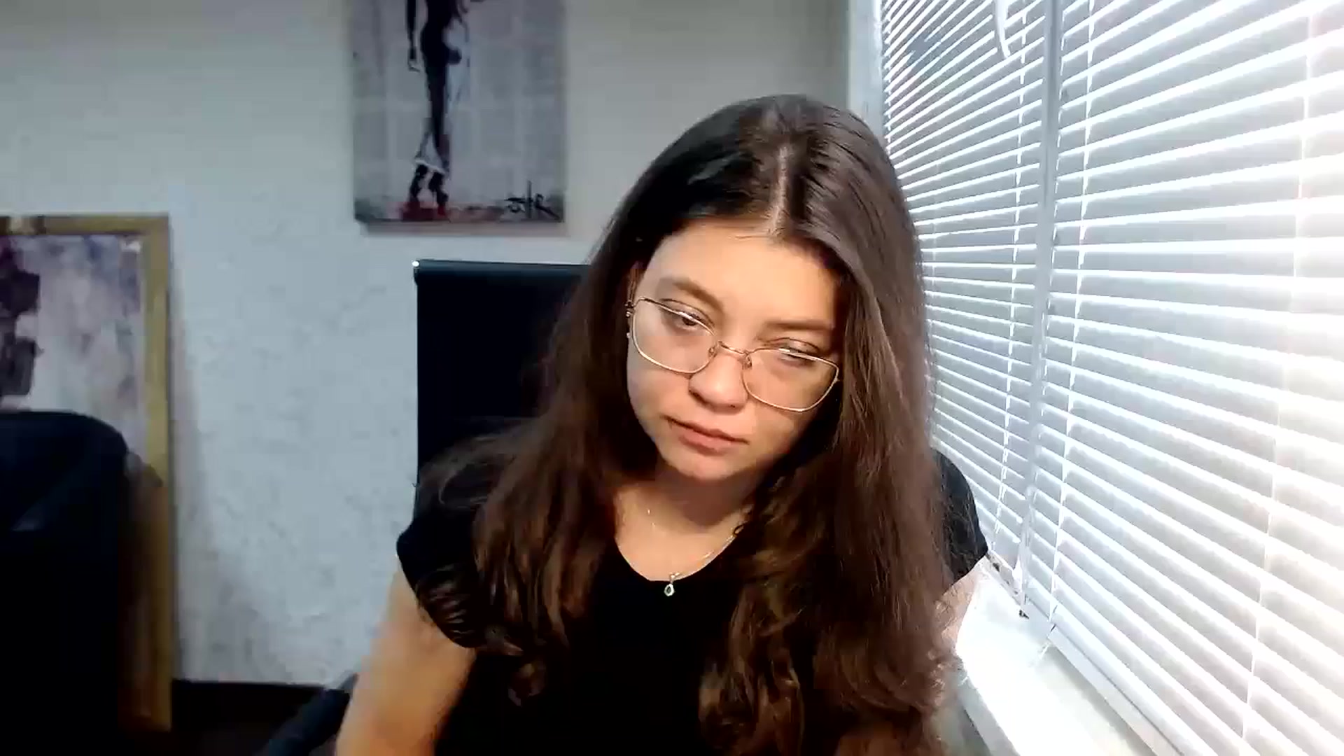 Gallery image thumbnail from SweetArinaA's myfreecams stream on, 09/20/2023, 07:02 image 16 of 20