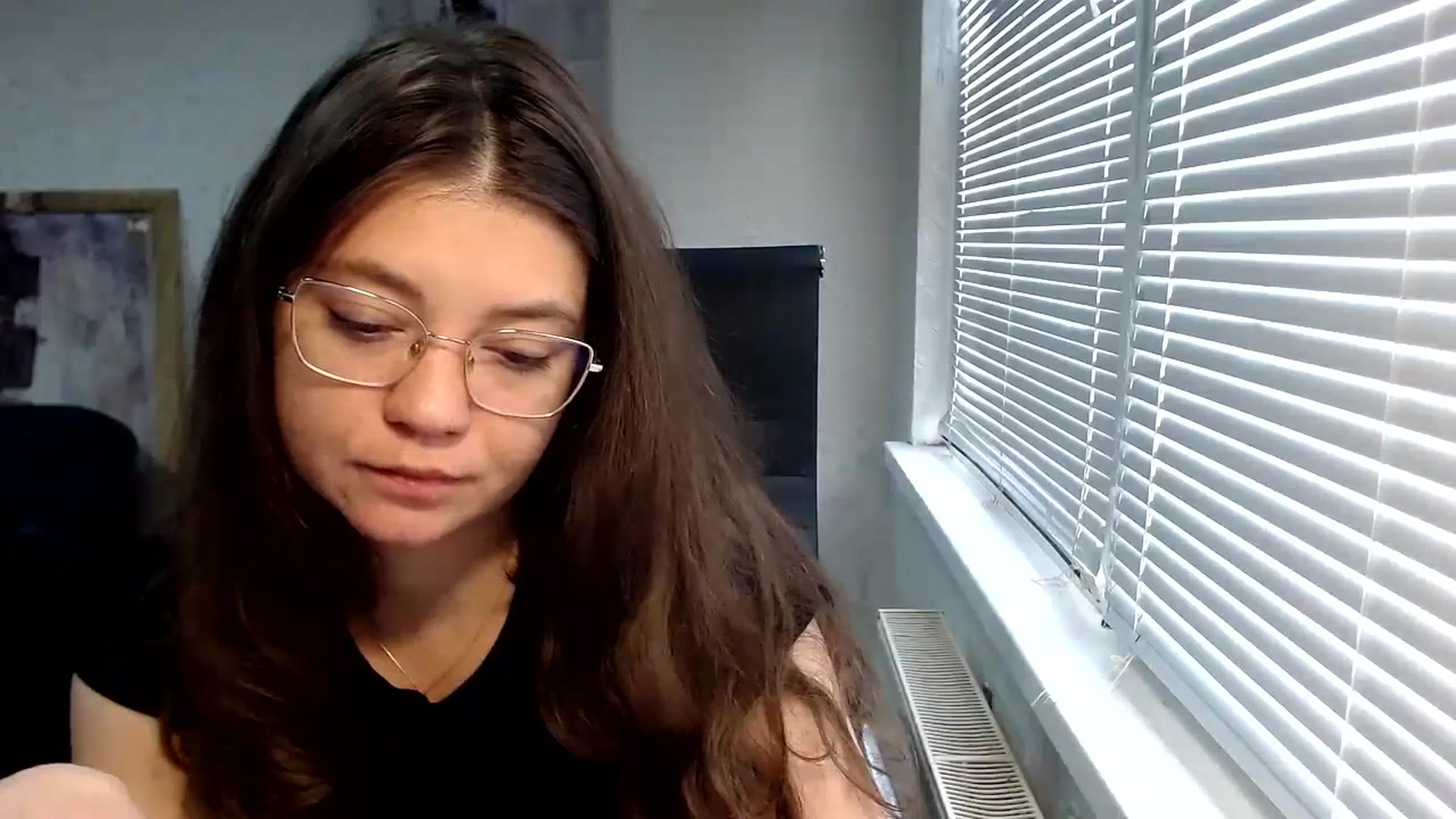 Gallery image thumbnail from SweetArinaA's myfreecams stream on, 09/20/2023, 08:04 image 7 of 20