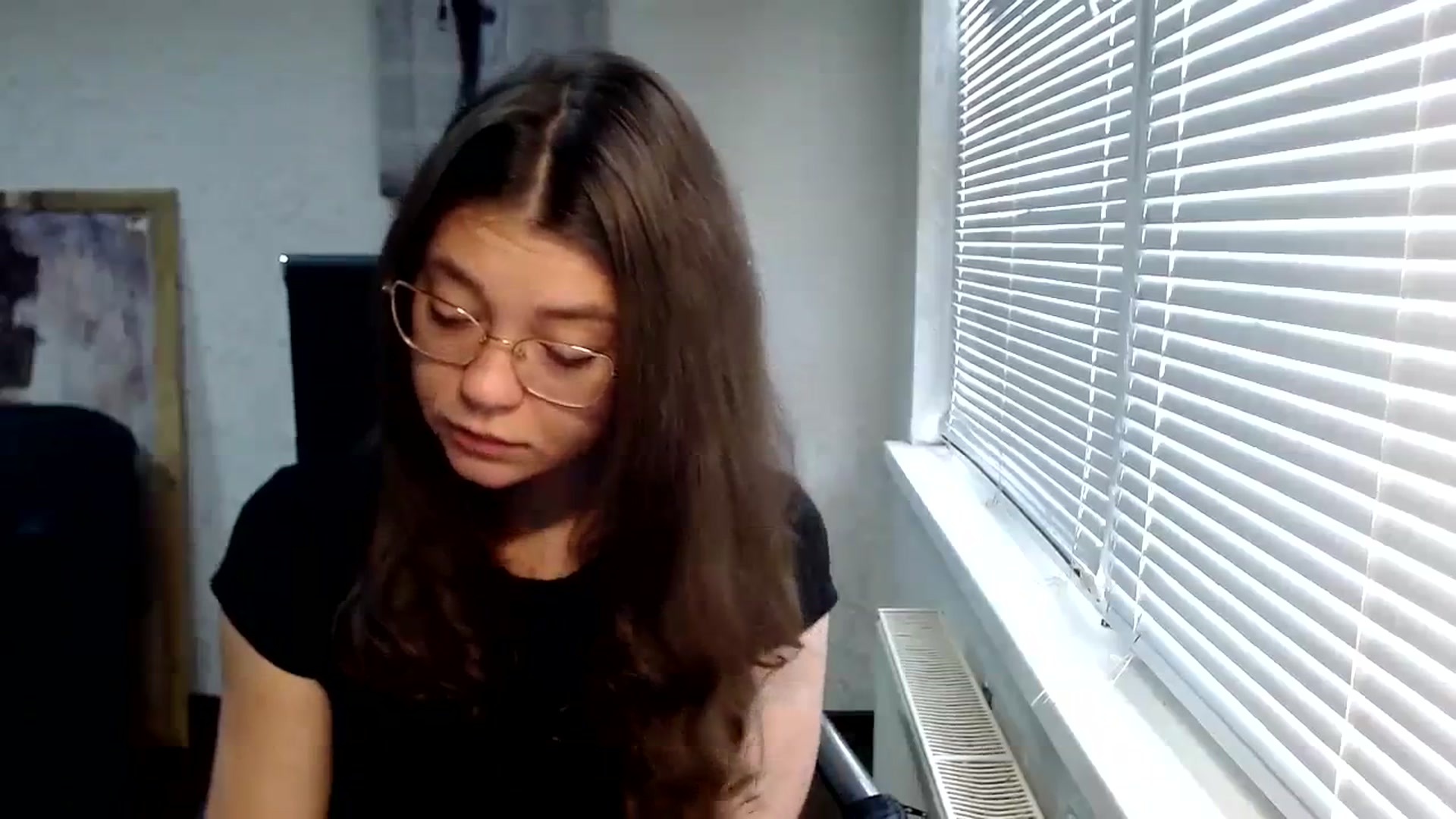 Gallery image thumbnail from SweetArinaA's myfreecams stream on, 09/20/2023, 08:04 image 15 of 20