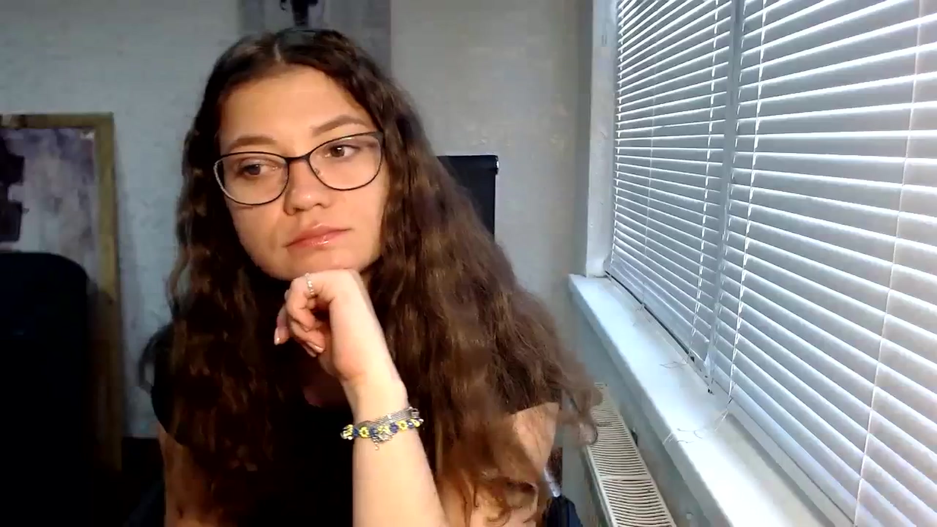 Gallery image thumbnail from SweetArinaA's myfreecams stream on, 09/25/2023, 07:44 image 17 of 20