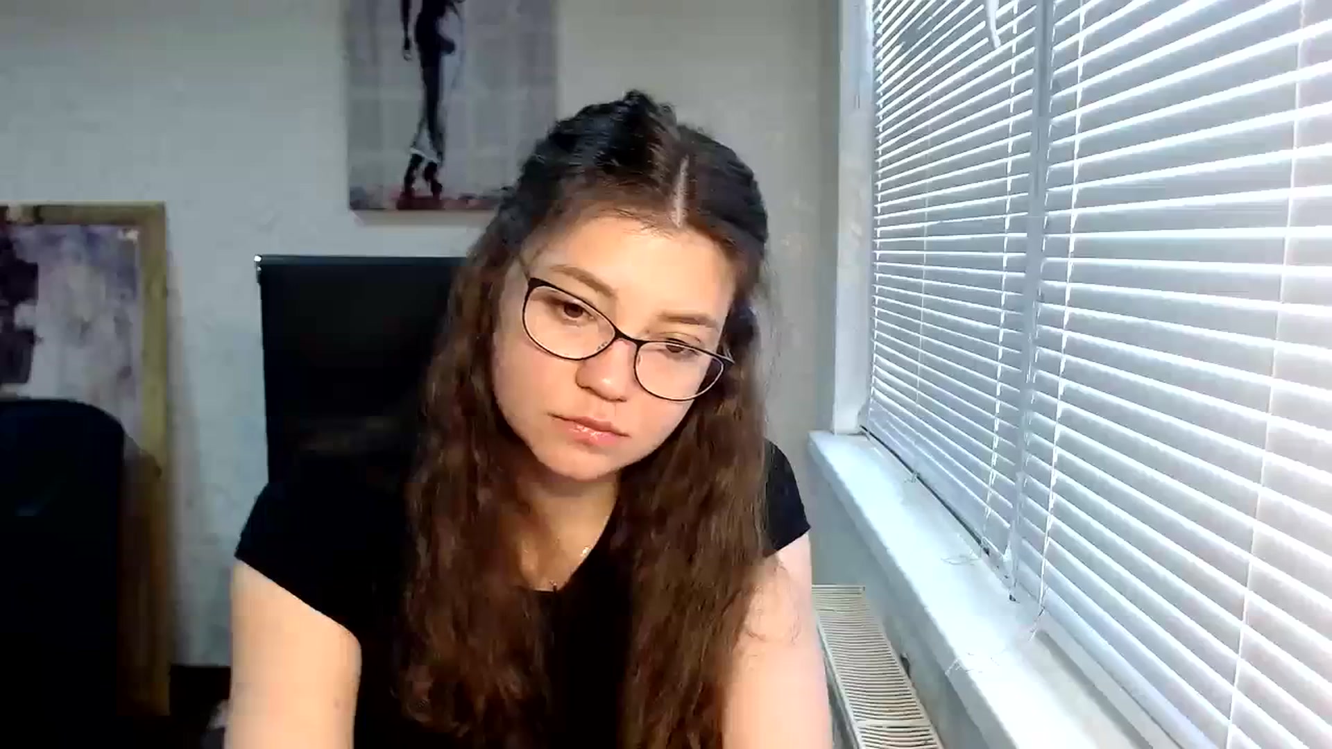 Gallery image thumbnail from SweetArinaA's myfreecams stream on, 09/25/2023, 09:36 image 4 of 20