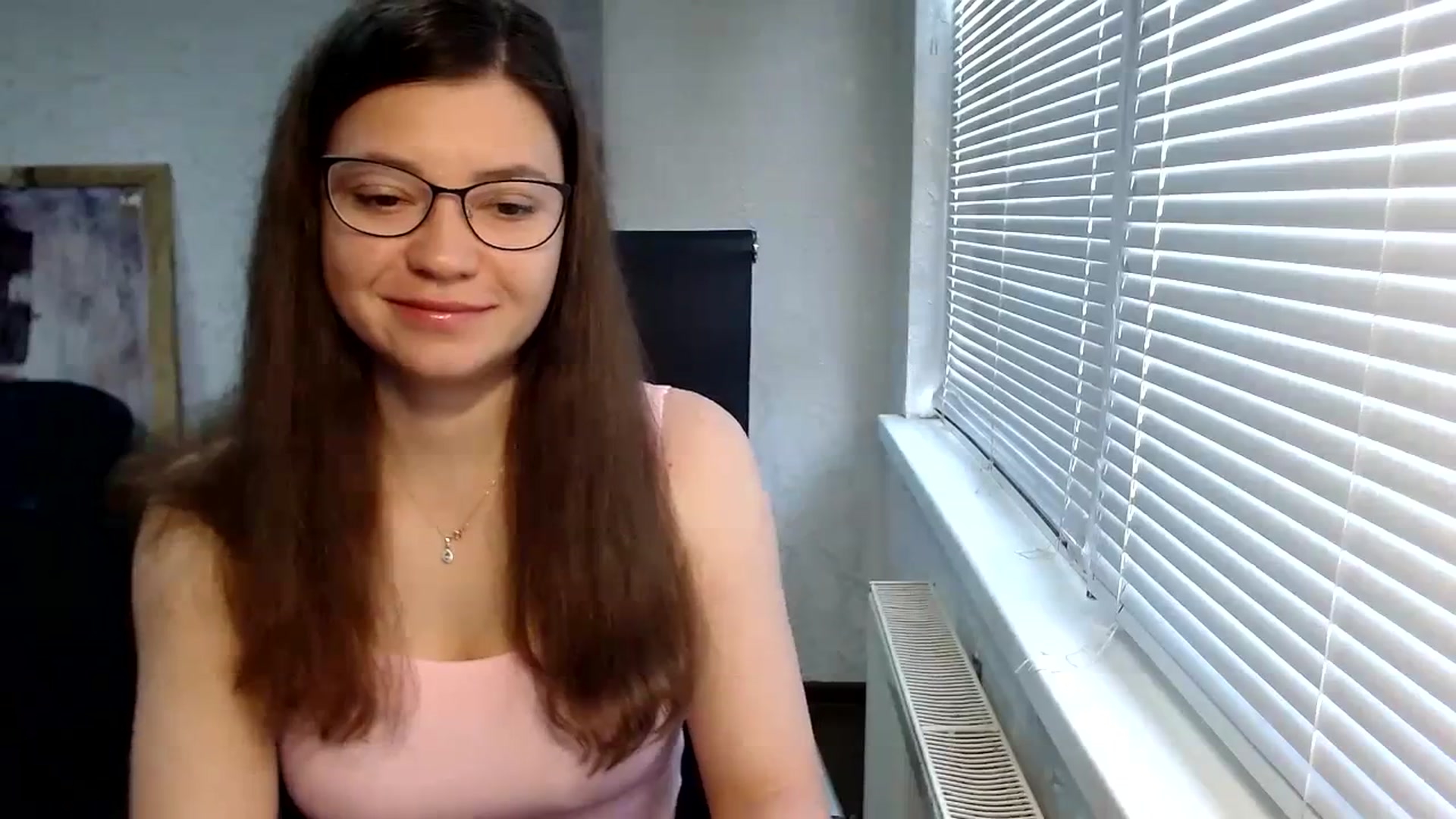 Gallery image thumbnail from SweetArinaA's myfreecams stream on, 09/26/2023, 06:54 image 15 of 20