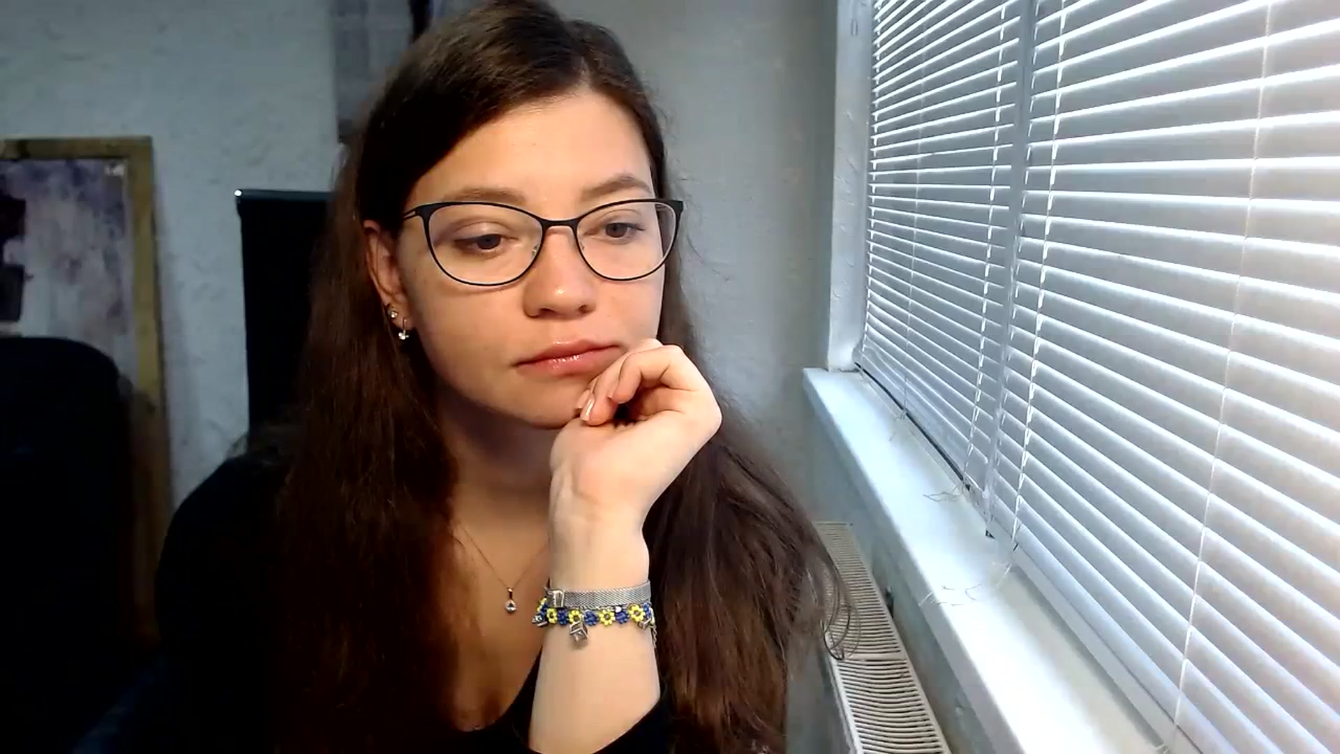 Gallery image thumbnail from SweetArinaA's myfreecams stream on, 09/26/2023, 07:41 image 8 of 20