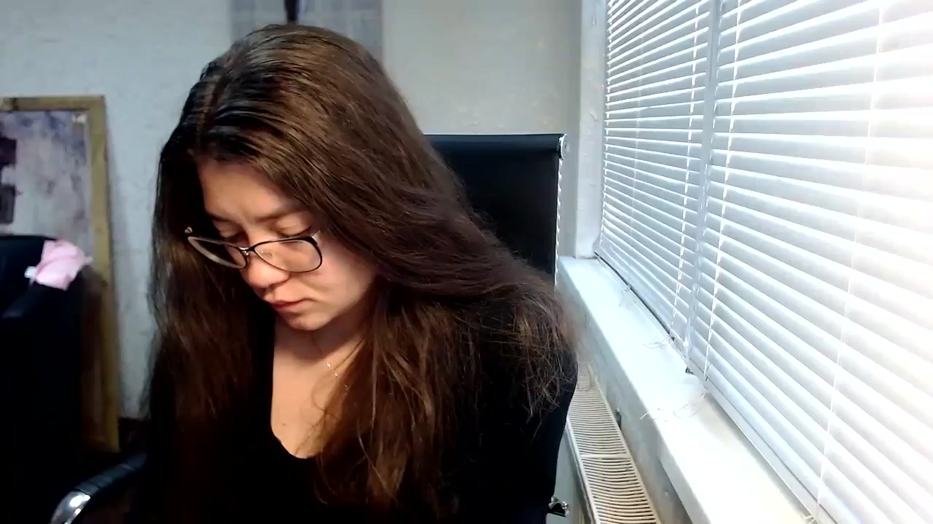 Gallery image thumbnail from SweetArinaA's myfreecams stream on, 09/26/2023, 12:40 image 10 of 20