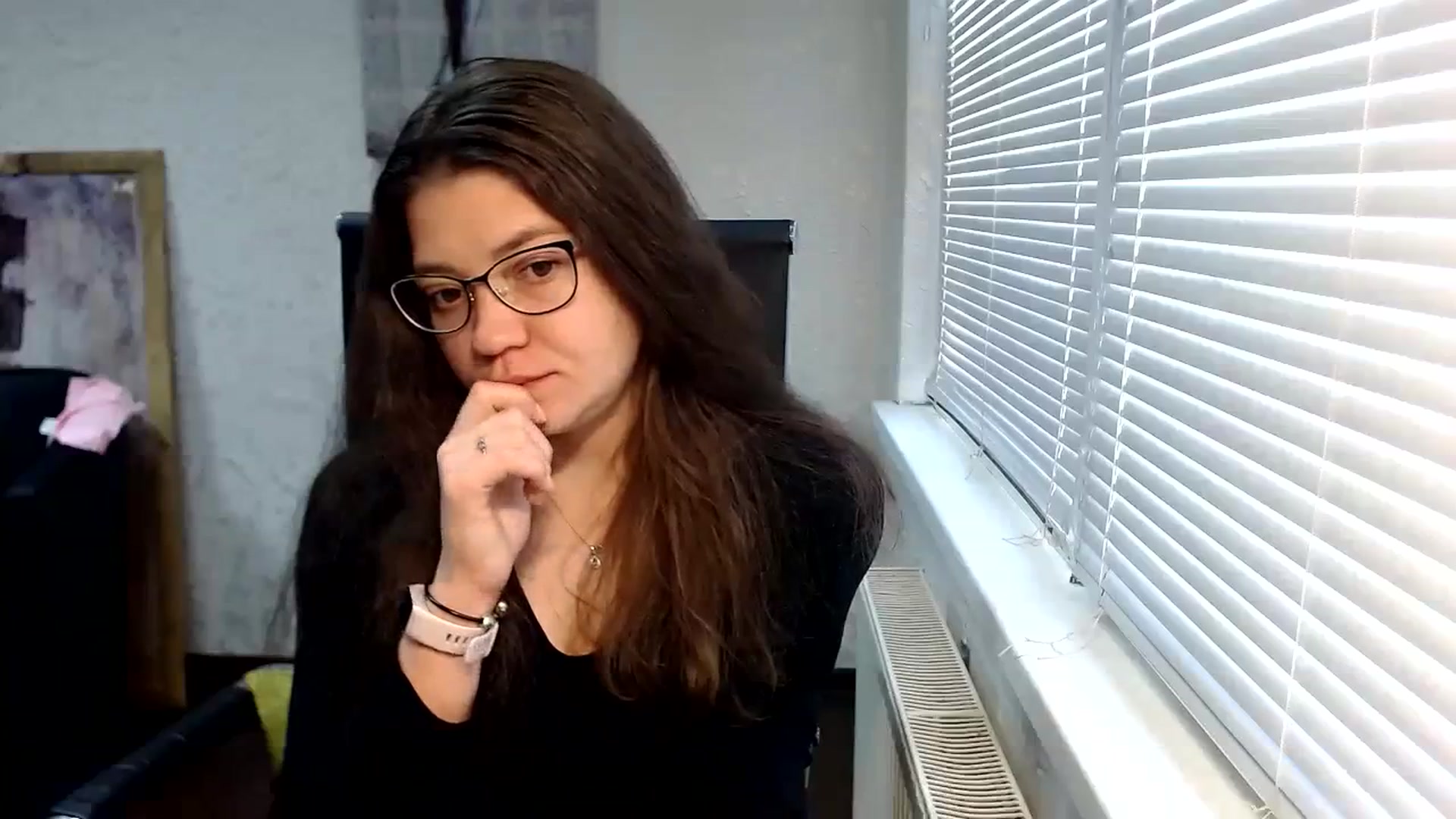 Gallery image thumbnail from SweetArinaA's myfreecams stream on, 09/26/2023, 12:40 image 12 of 20