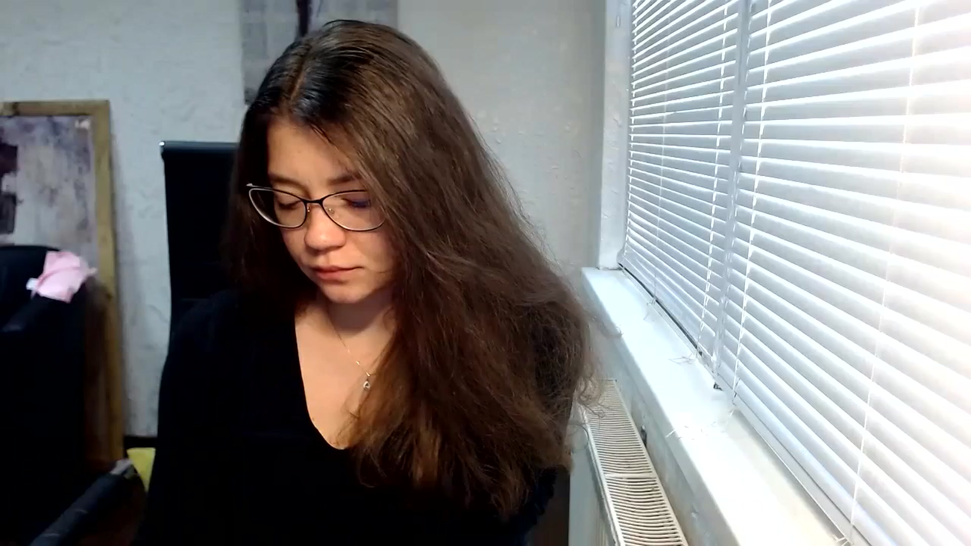 Gallery image thumbnail from SweetArinaA's myfreecams stream on, 09/26/2023, 12:40 image 16 of 20