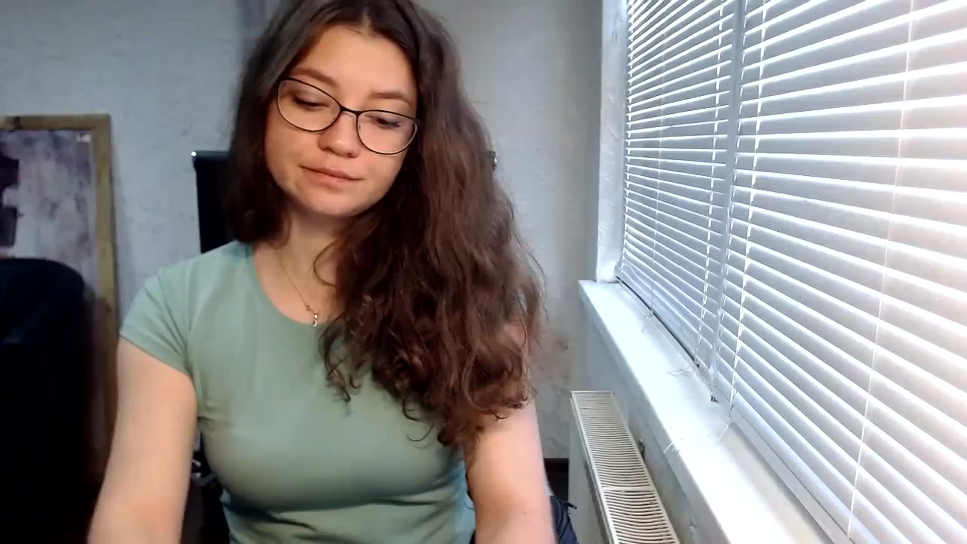 Gallery image thumbnail from SweetArinaA's myfreecams stream on, 09/27/2023, 07:27 image 11 of 20