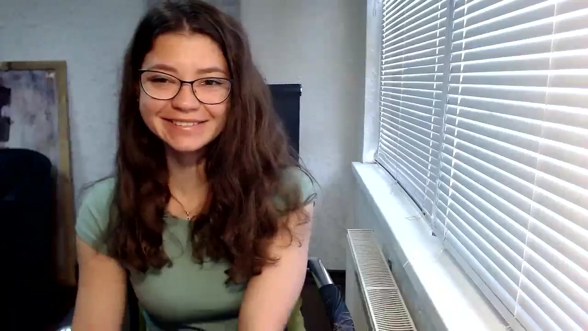 Gallery image thumbnail from SweetArinaA's myfreecams stream on, 09/27/2023, 07:27 image 6 of 20