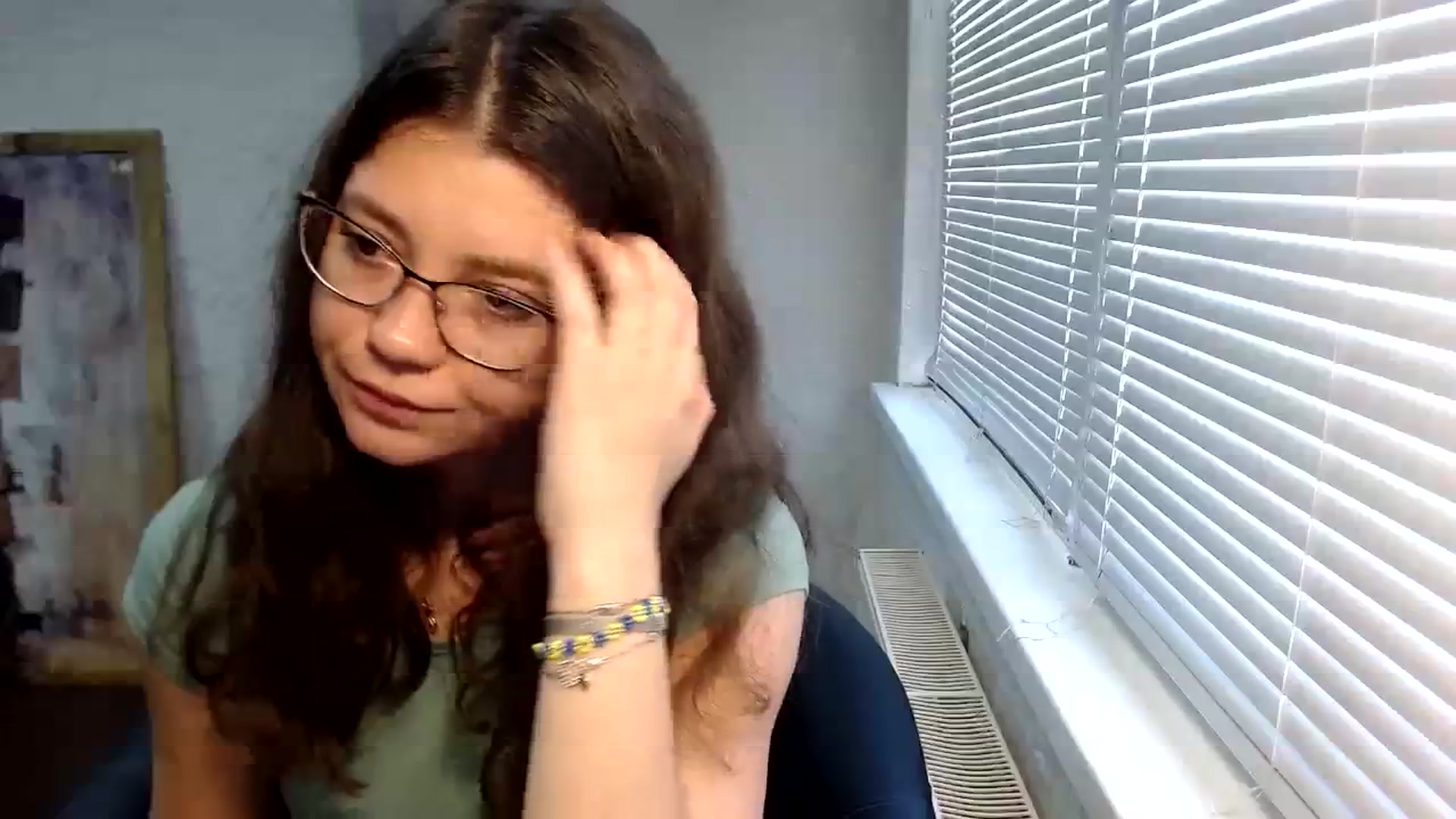 Gallery image thumbnail from SweetArinaA's myfreecams stream on, 09/27/2023, 08:27 image 18 of 20