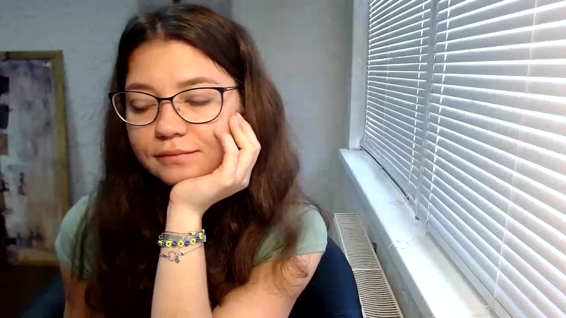 Gallery image thumbnail from SweetArinaA's myfreecams stream on, 09/27/2023, 08:27 image 20 of 20