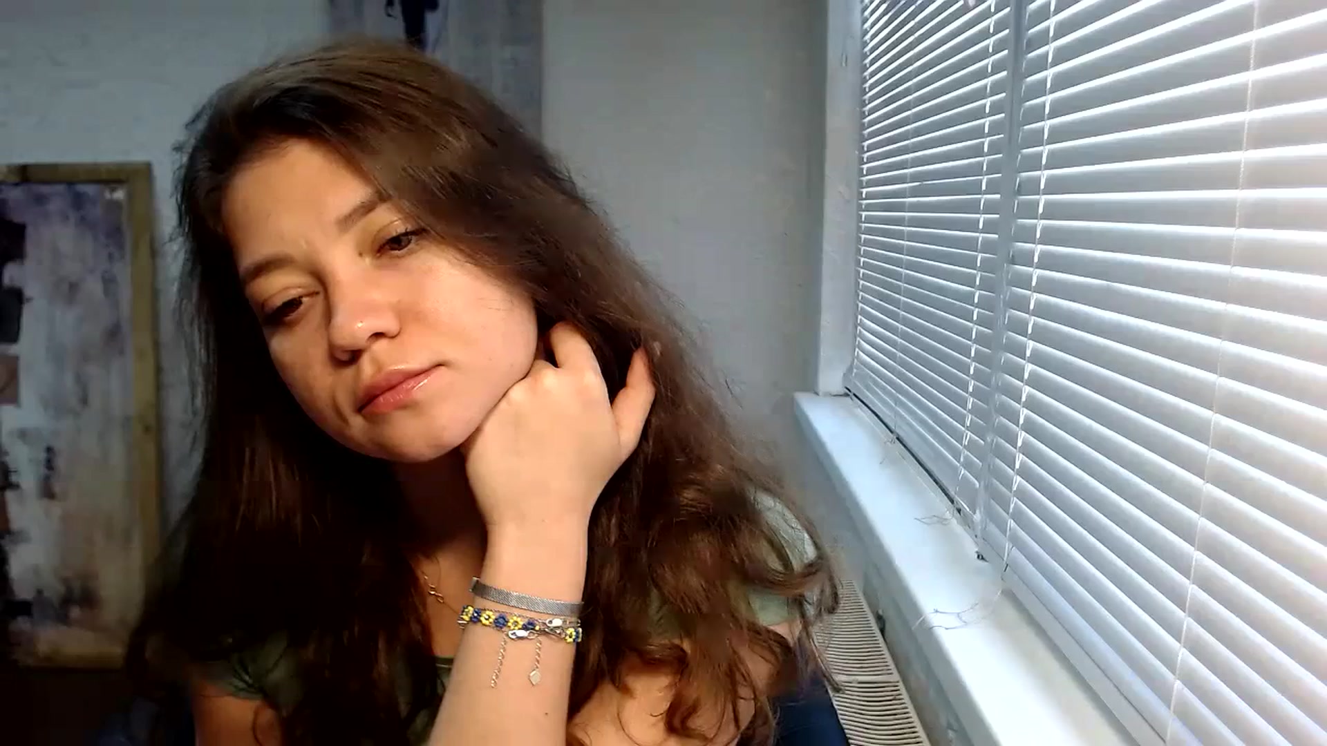 Gallery image thumbnail from SweetArinaA's myfreecams stream on, 09/27/2023, 10:19 image 16 of 20