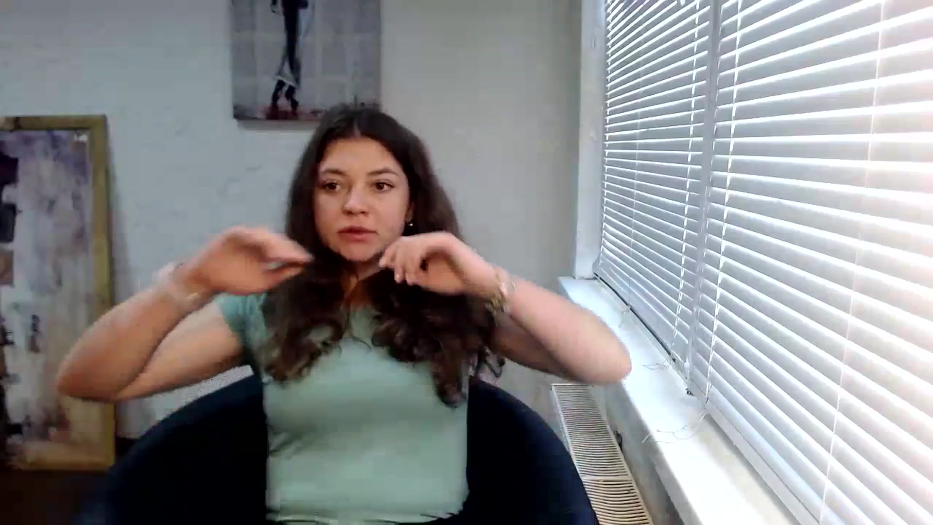 Gallery image thumbnail from SweetArinaA's myfreecams stream on, 09/27/2023, 10:19 image 15 of 20