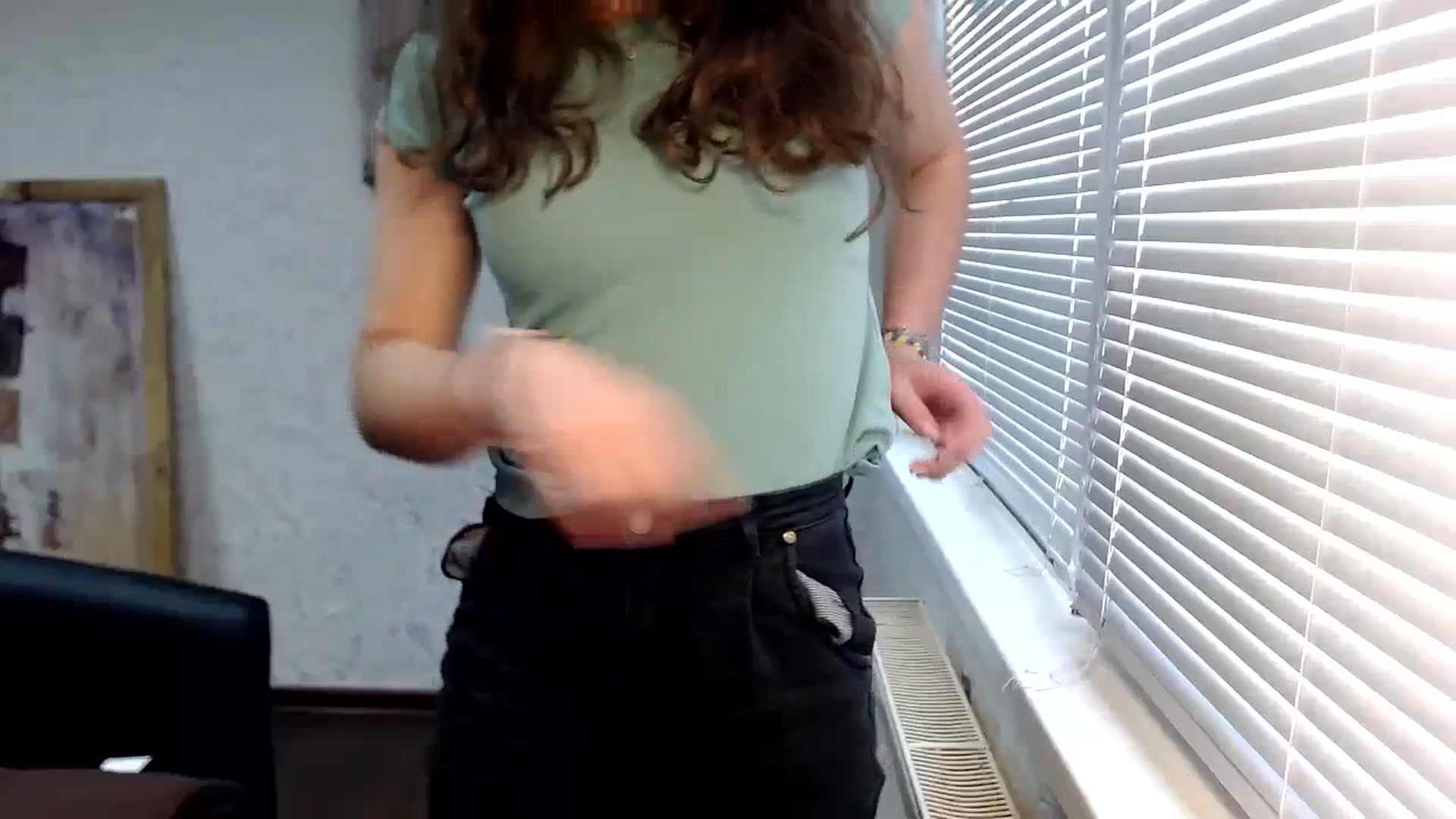 Gallery image thumbnail from SweetArinaA's myfreecams stream on, 09/27/2023, 10:19 image 7 of 20