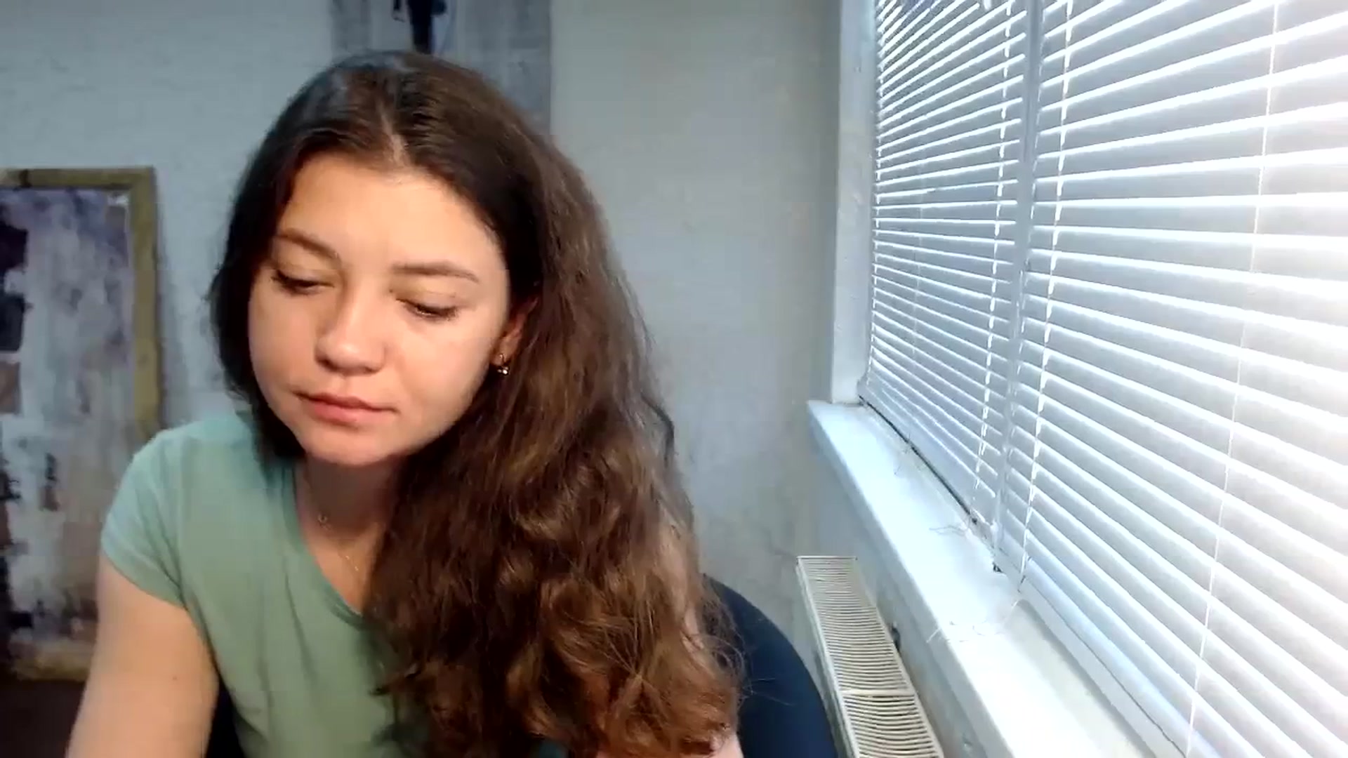Gallery image thumbnail from SweetArinaA's myfreecams stream on, 09/27/2023, 10:31 image 19 of 20