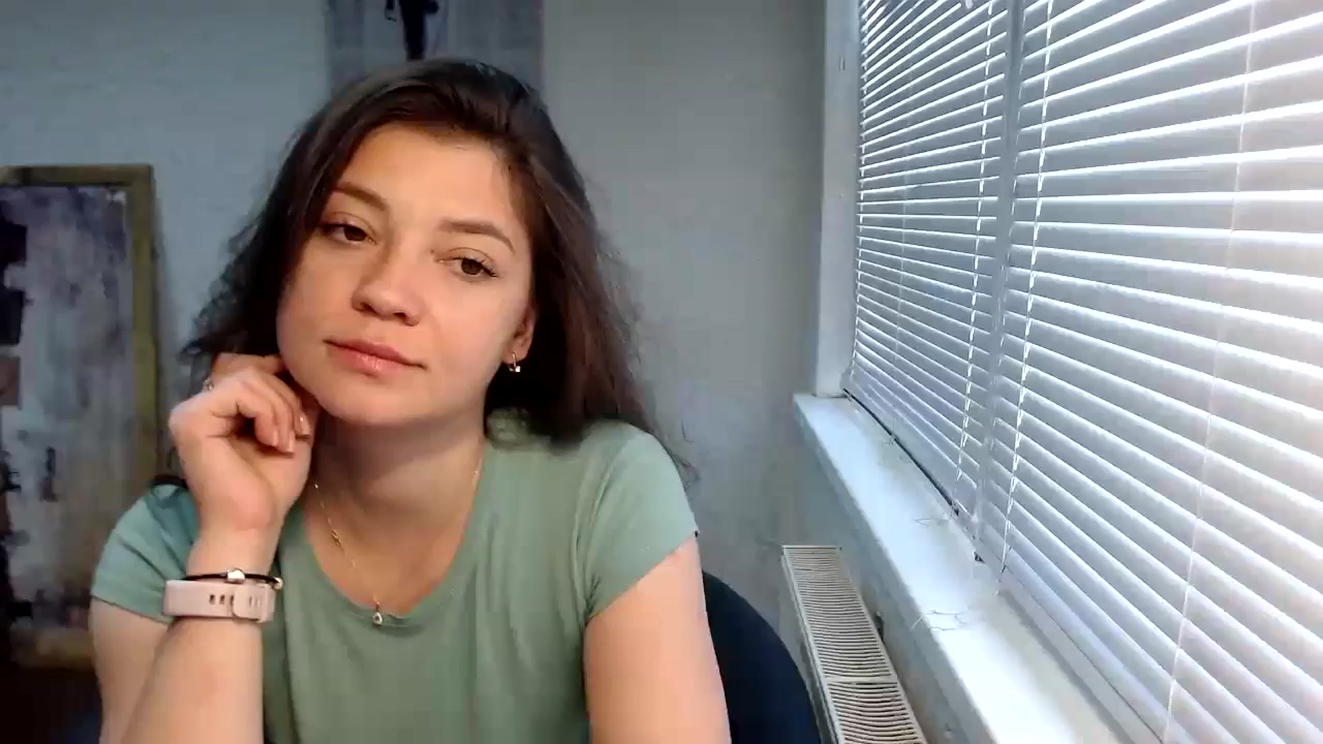 Gallery image thumbnail from SweetArinaA's myfreecams stream on, 09/27/2023, 10:31 image 11 of 20