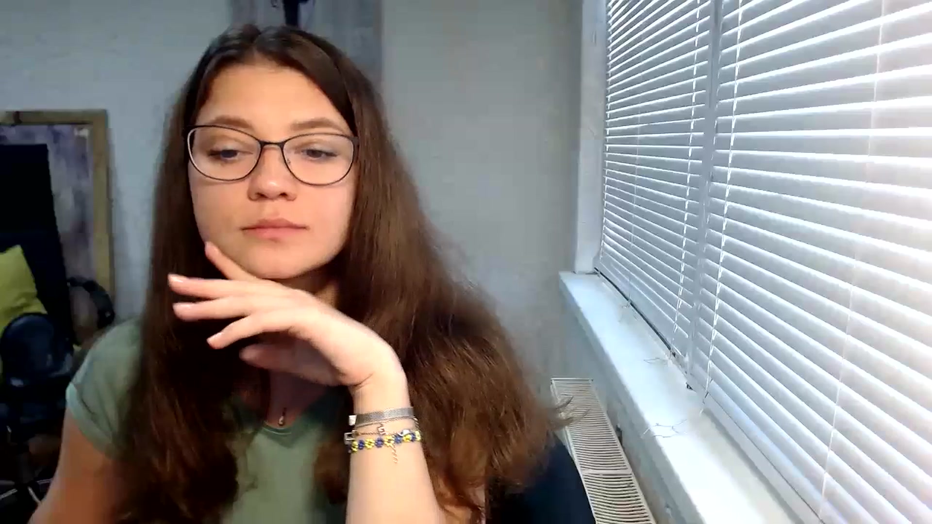 Gallery image thumbnail from SweetArinaA's myfreecams stream on, 09/27/2023, 12:28 image 19 of 20