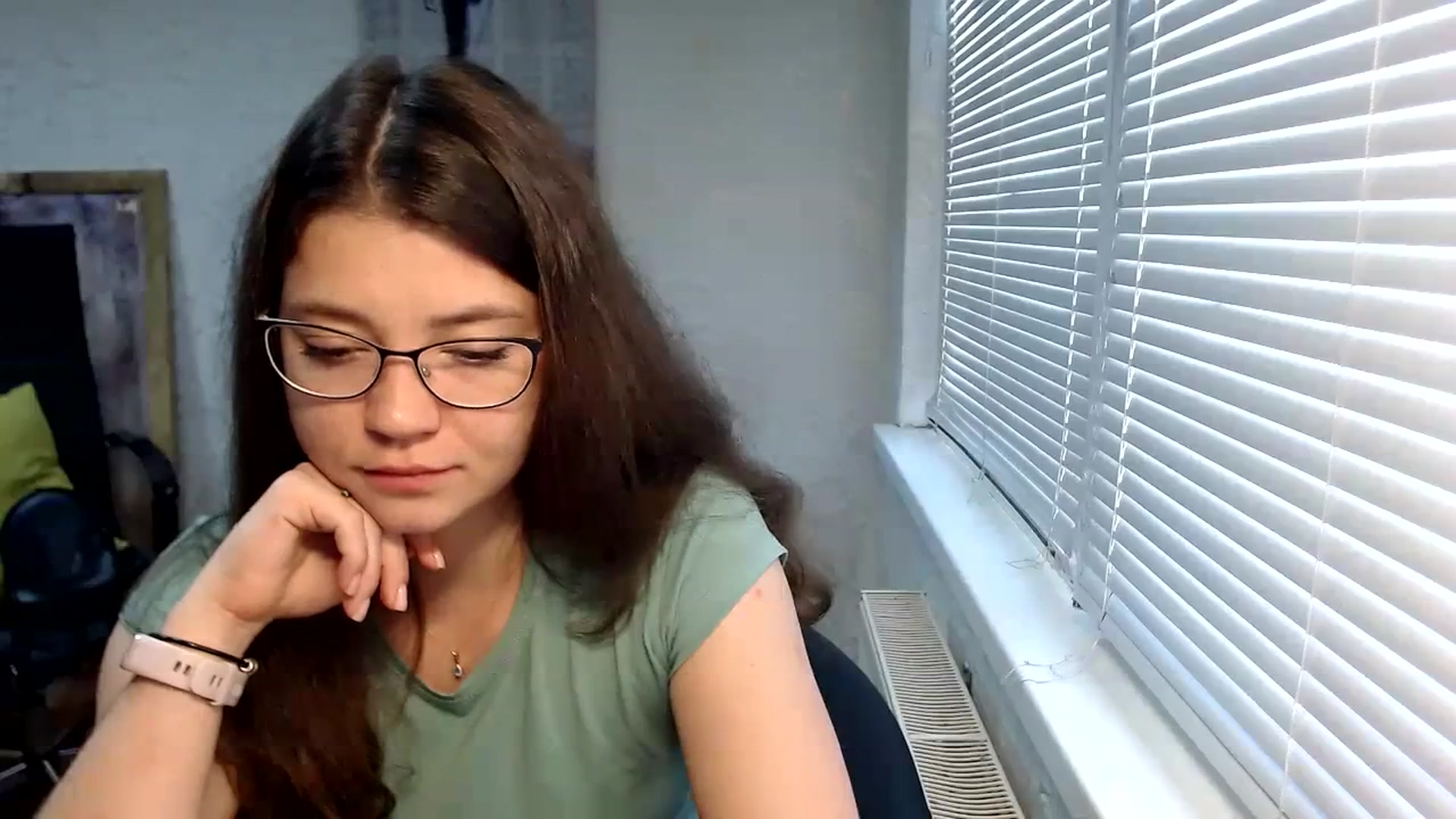 Gallery image thumbnail from SweetArinaA's myfreecams stream on, 09/27/2023, 12:28 image 9 of 20