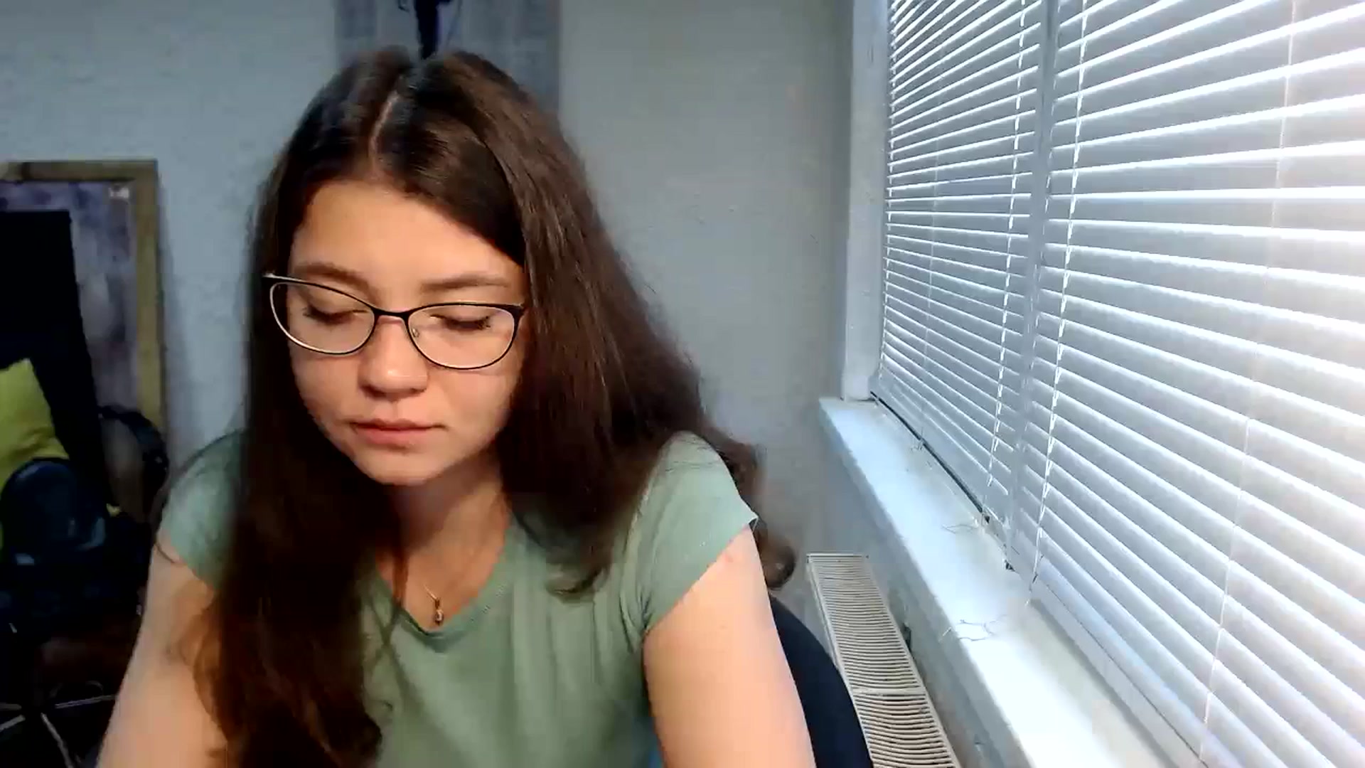 Gallery image thumbnail from SweetArinaA's myfreecams stream on, 09/27/2023, 12:28 image 7 of 20