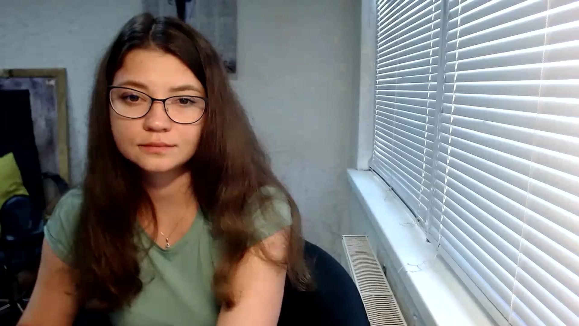 Gallery image thumbnail from SweetArinaA's myfreecams stream on, 09/27/2023, 12:28 image 16 of 20