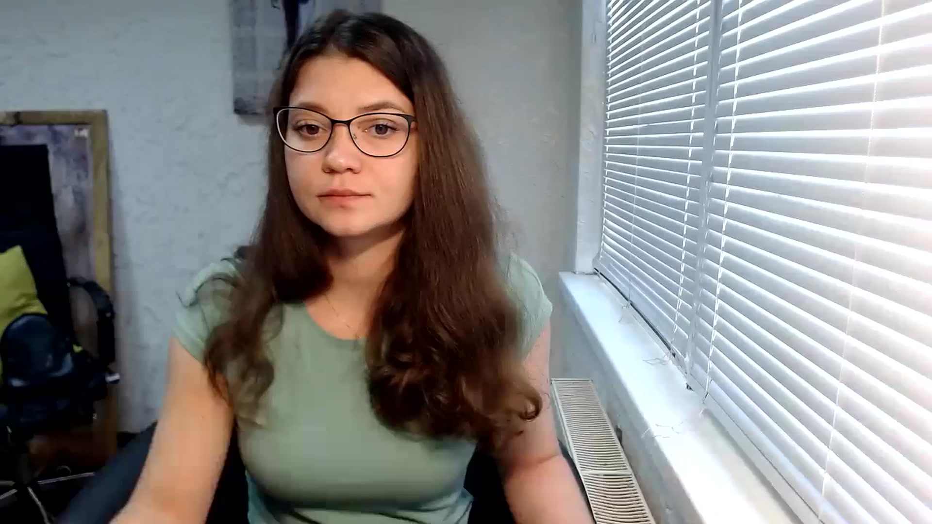 Gallery image thumbnail from SweetArinaA's myfreecams stream on, 09/27/2023, 12:28 image 1 of 20