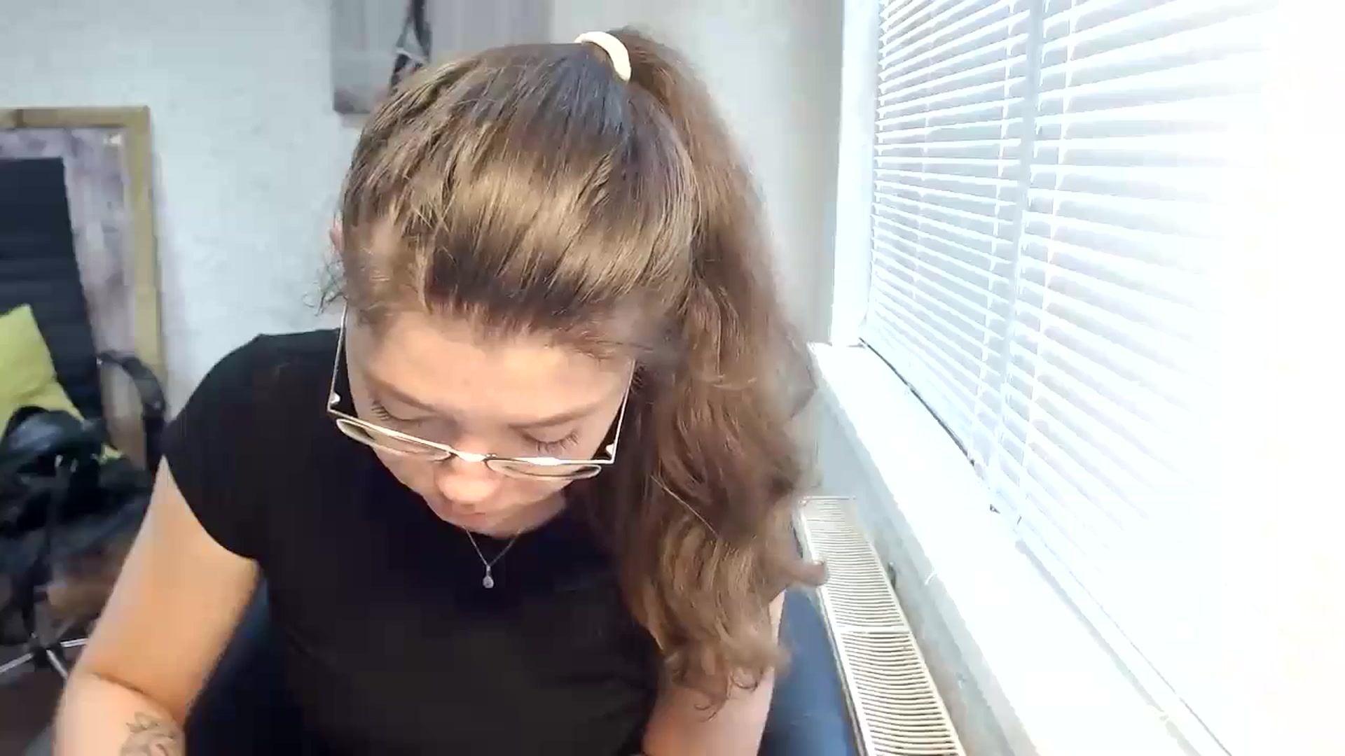 Gallery image thumbnail from SweetArinaA's myfreecams stream on, 09/28/2023, 07:03 image 14 of 20