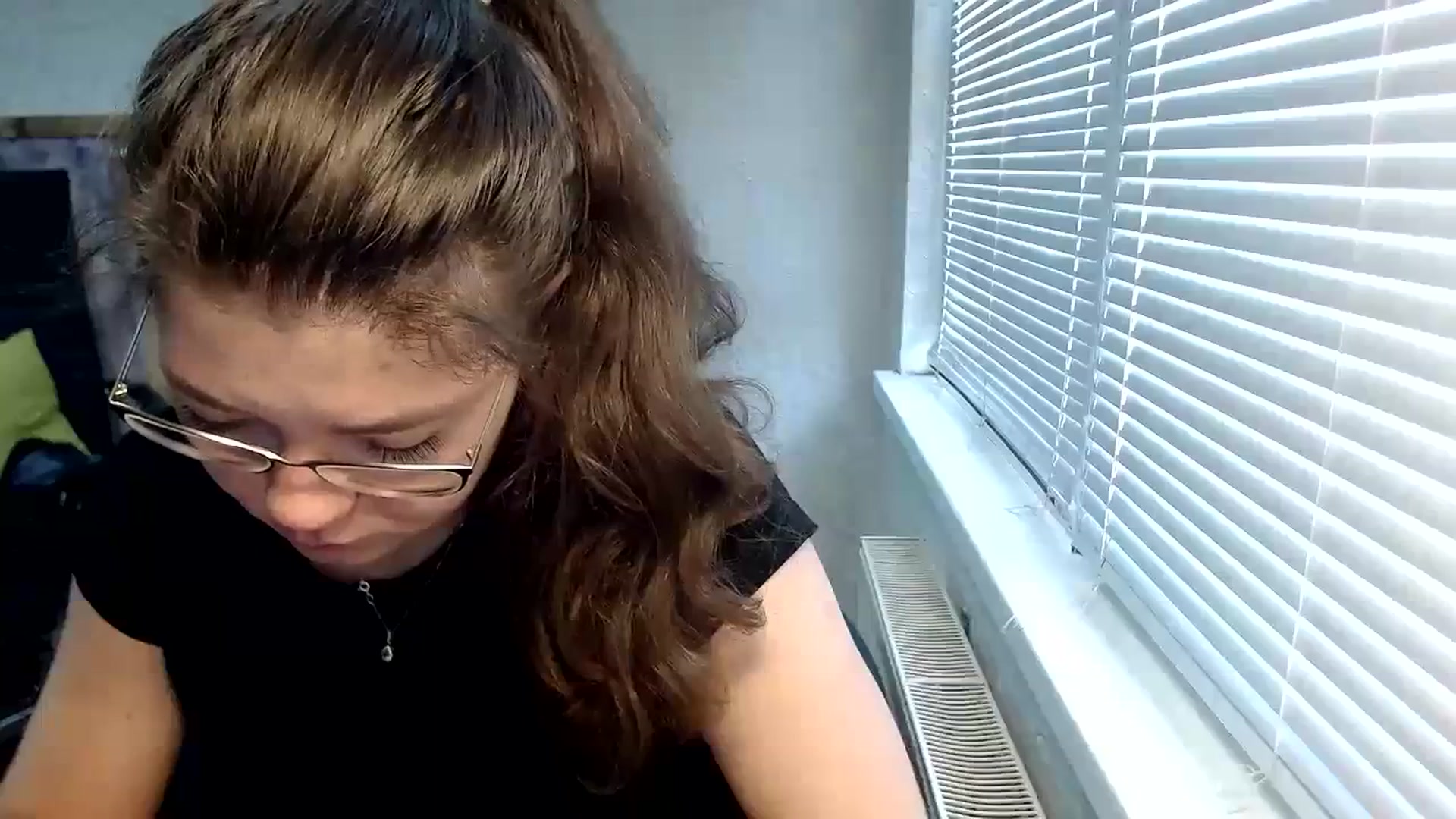 Gallery image thumbnail from SweetArinaA's myfreecams stream on, 09/28/2023, 07:03 image 10 of 20