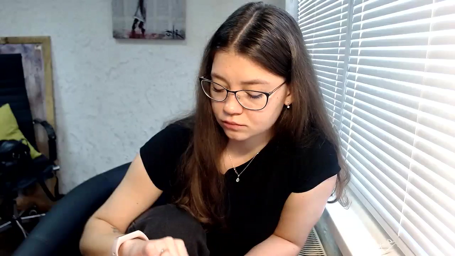 Gallery image thumbnail from SweetArinaA's myfreecams stream on, 09/28/2023, 07:53 image 14 of 20