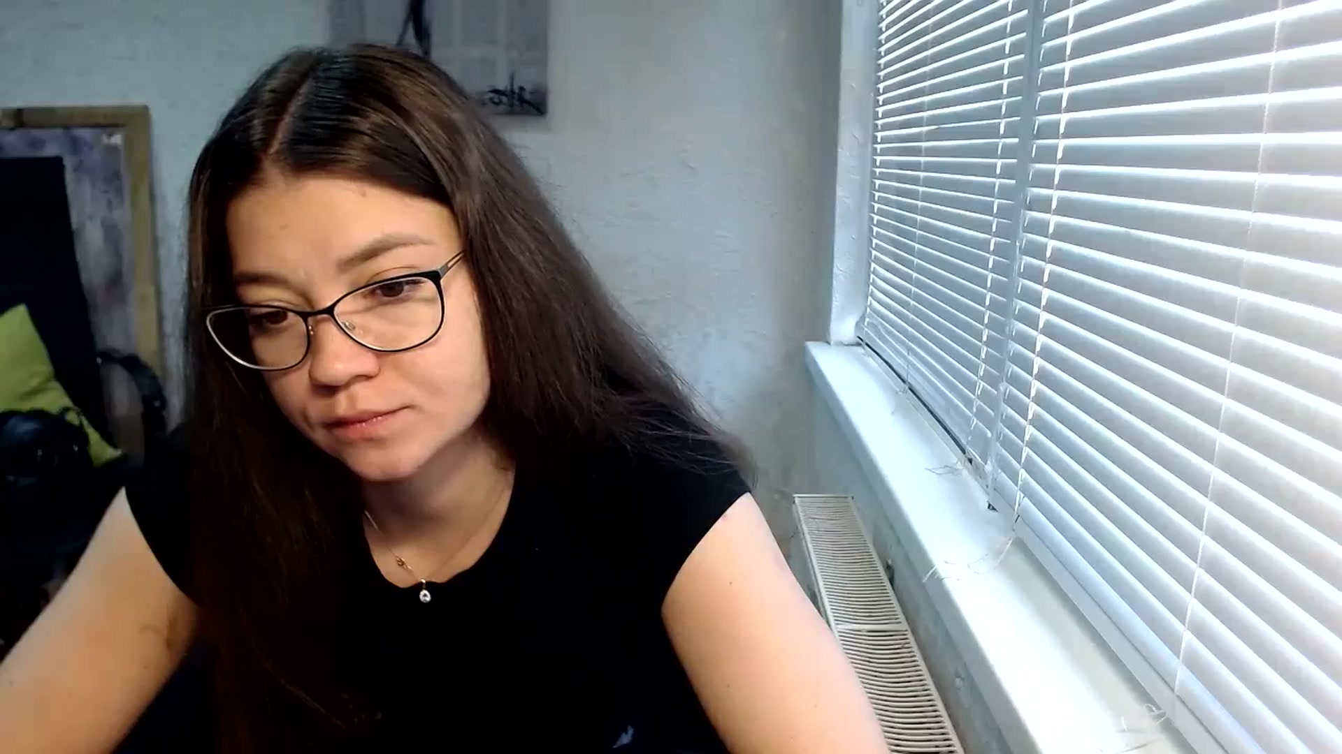 Gallery image thumbnail from SweetArinaA's myfreecams stream on, 09/28/2023, 07:53 image 9 of 20