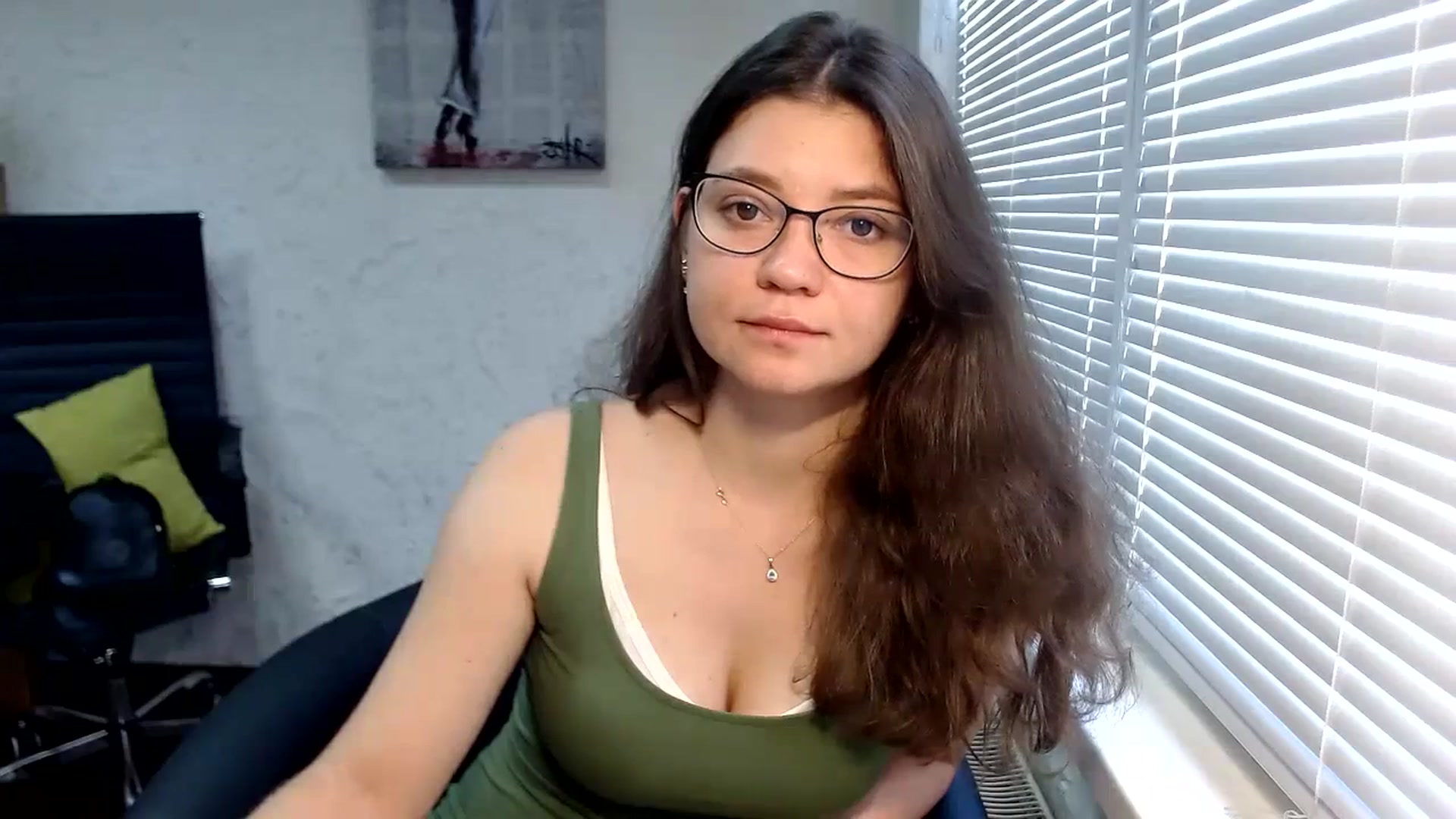 Gallery image thumbnail from SweetArinaA's myfreecams stream on, 09/29/2023, 07:54 image 19 of 20