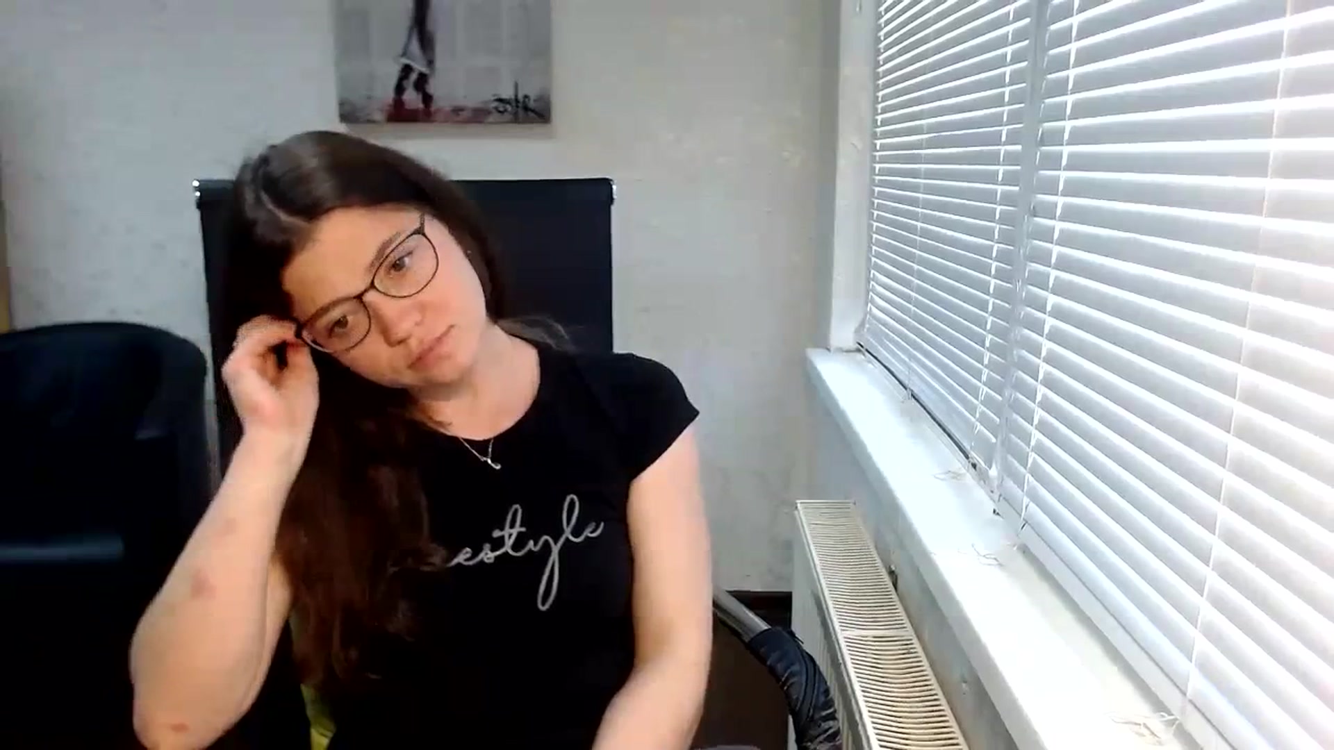 Gallery image thumbnail from SweetArinaA's myfreecams stream on, 09/30/2023, 12:43 image 19 of 20