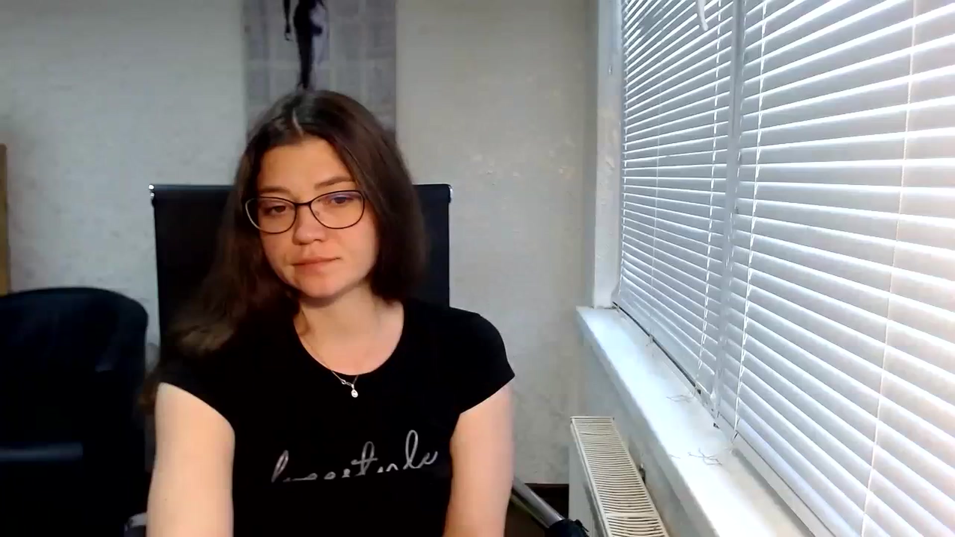 Gallery image thumbnail from SweetArinaA's myfreecams stream on, 09/30/2023, 12:43 image 6 of 20