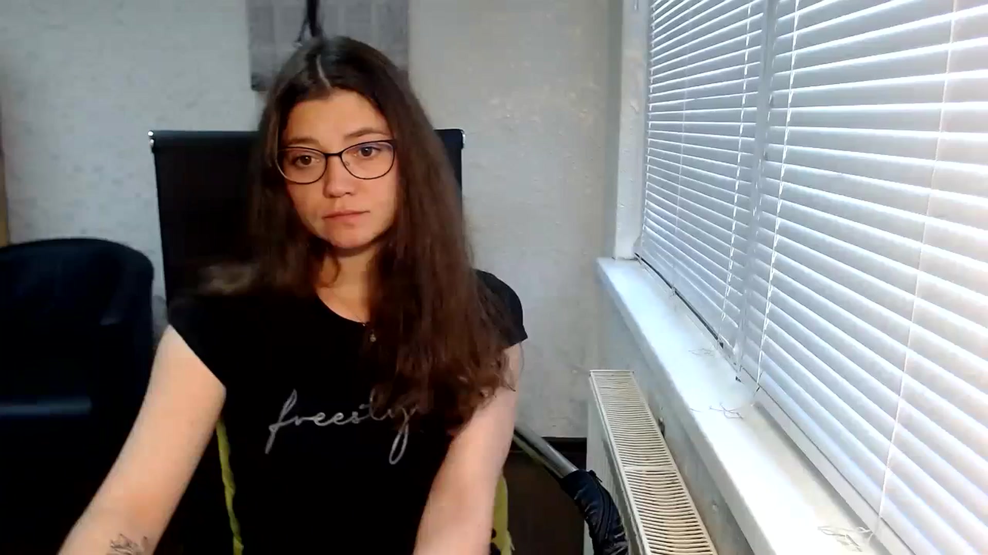 Gallery image thumbnail from SweetArinaA's myfreecams stream on, 09/30/2023, 12:43 image 12 of 20