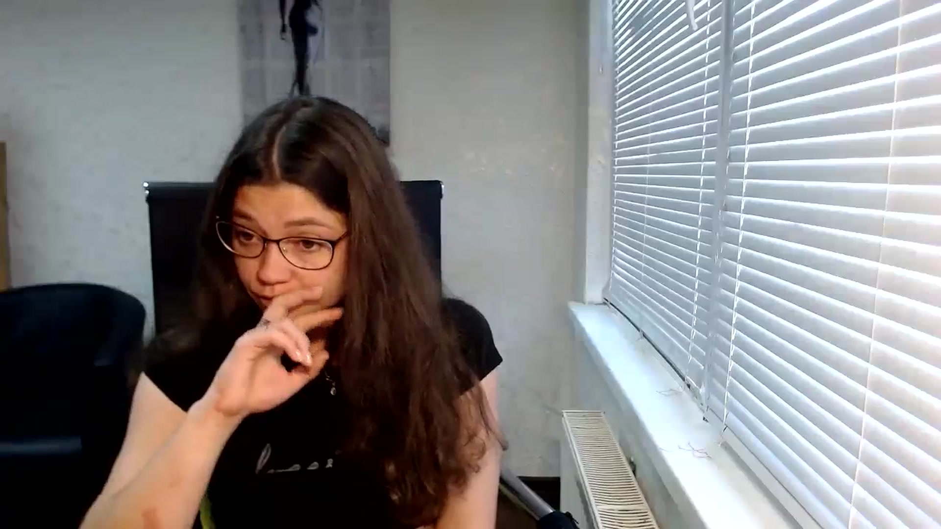 Gallery image thumbnail from SweetArinaA's myfreecams stream on, 09/30/2023, 12:43 image 7 of 20