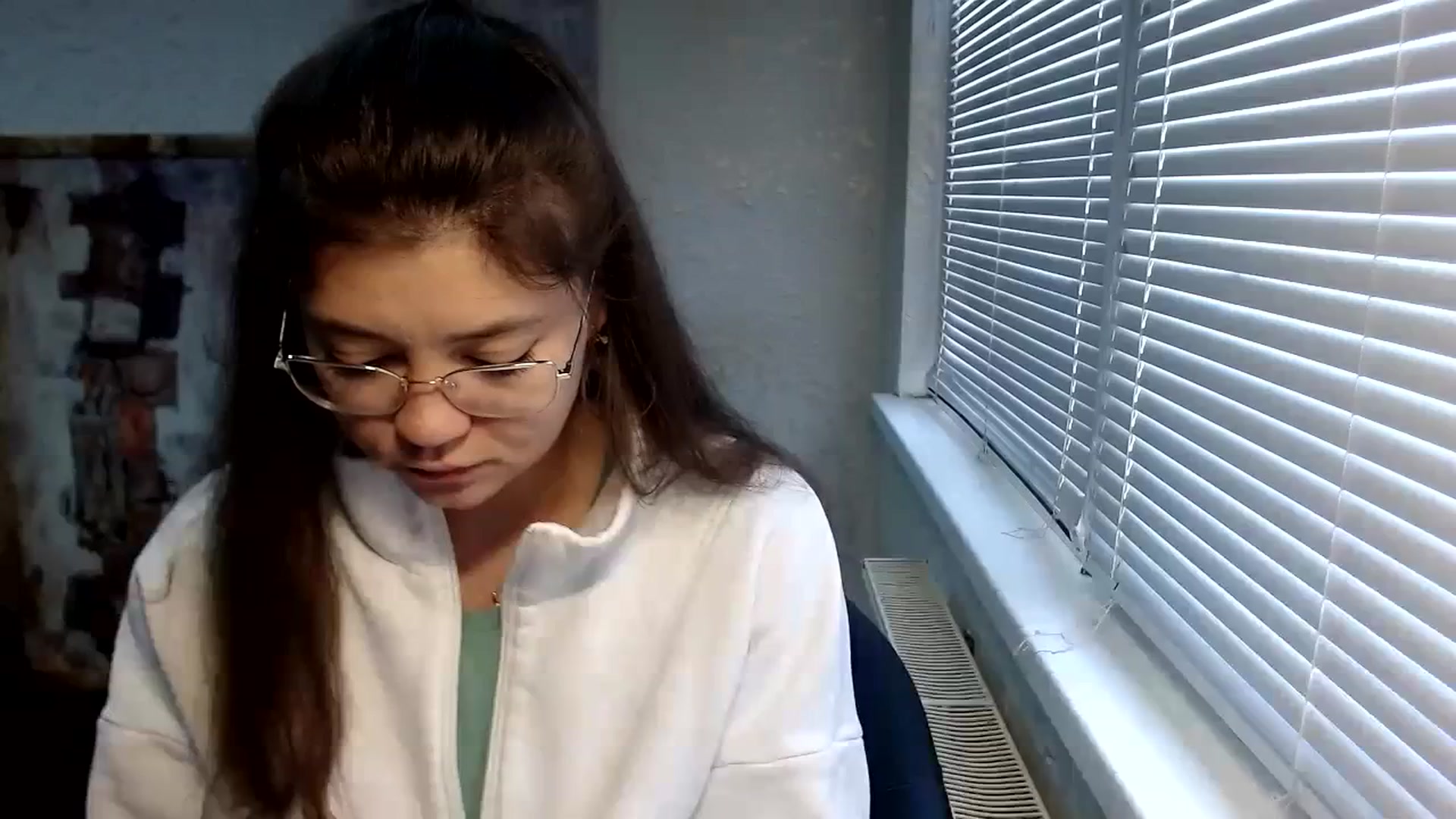 Gallery image thumbnail from SweetArinaA's myfreecams stream on, 11/09/2023, 12:44 image 11 of 20