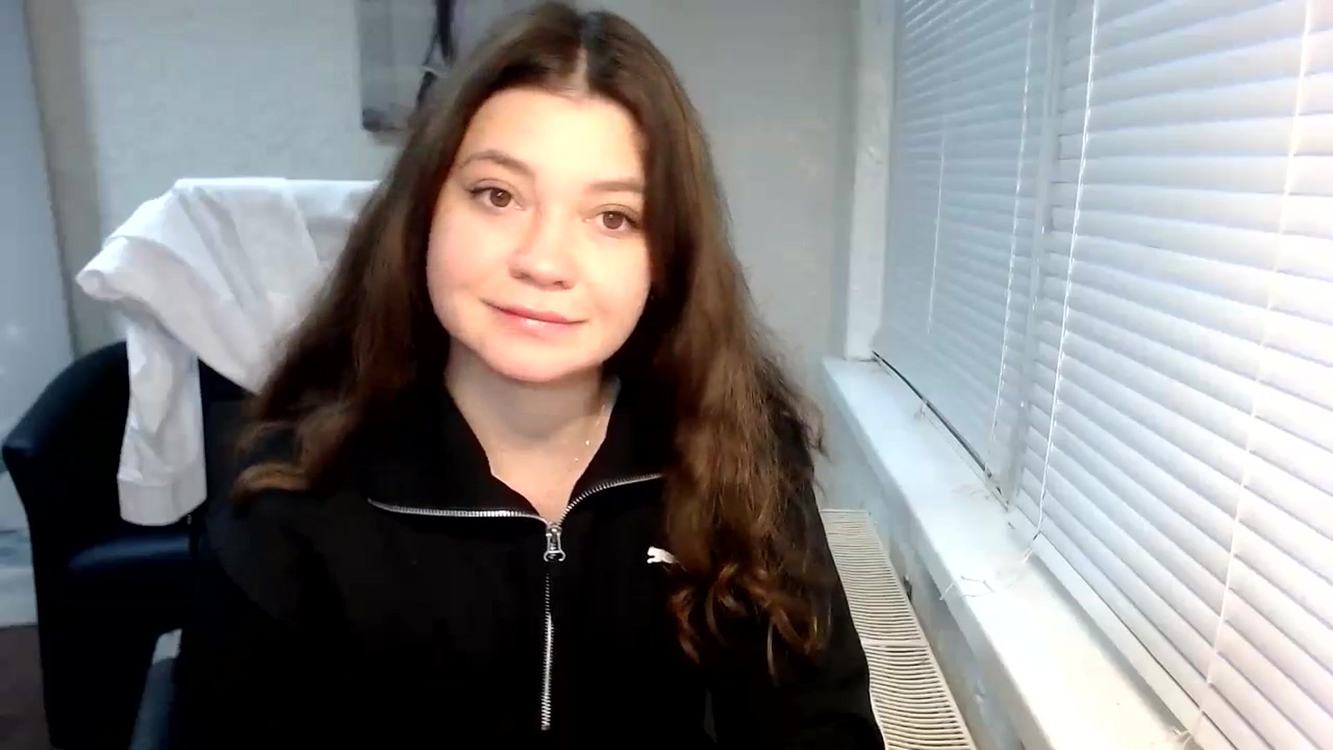 Gallery image thumbnail from SweetArinaA's myfreecams stream on, 11/19/2023, 14:21 image 2 of 20