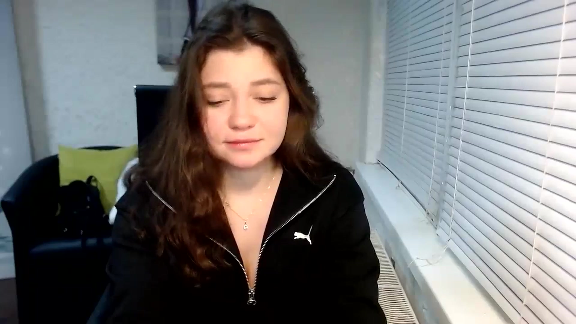 Gallery image thumbnail from SweetArinaA's myfreecams stream on, 11/19/2023, 14:21 image 12 of 20