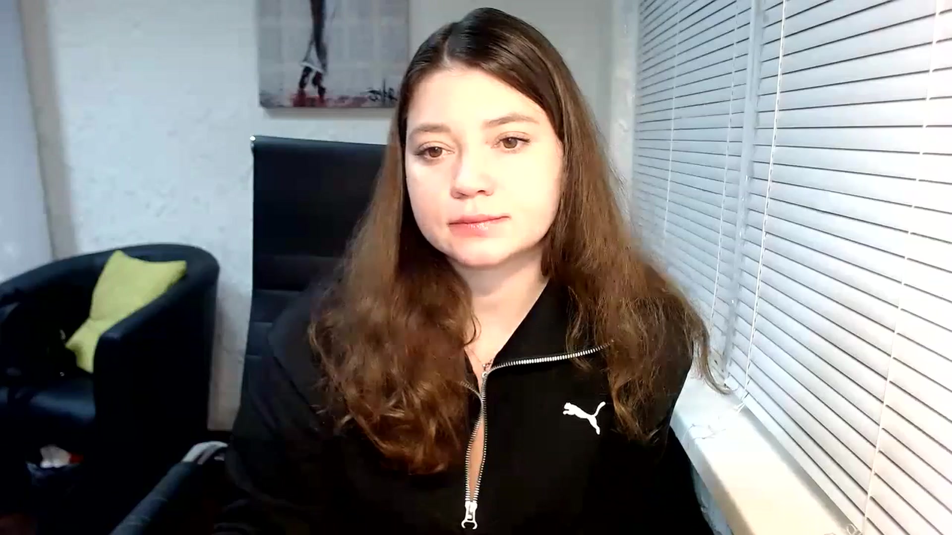 Gallery image thumbnail from SweetArinaA's myfreecams stream on, 11/26/2023, 16:32 image 14 of 20