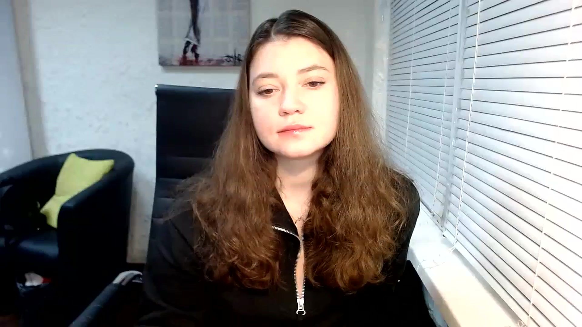 Gallery image thumbnail from SweetArinaA's myfreecams stream on, 11/26/2023, 16:32 image 4 of 20