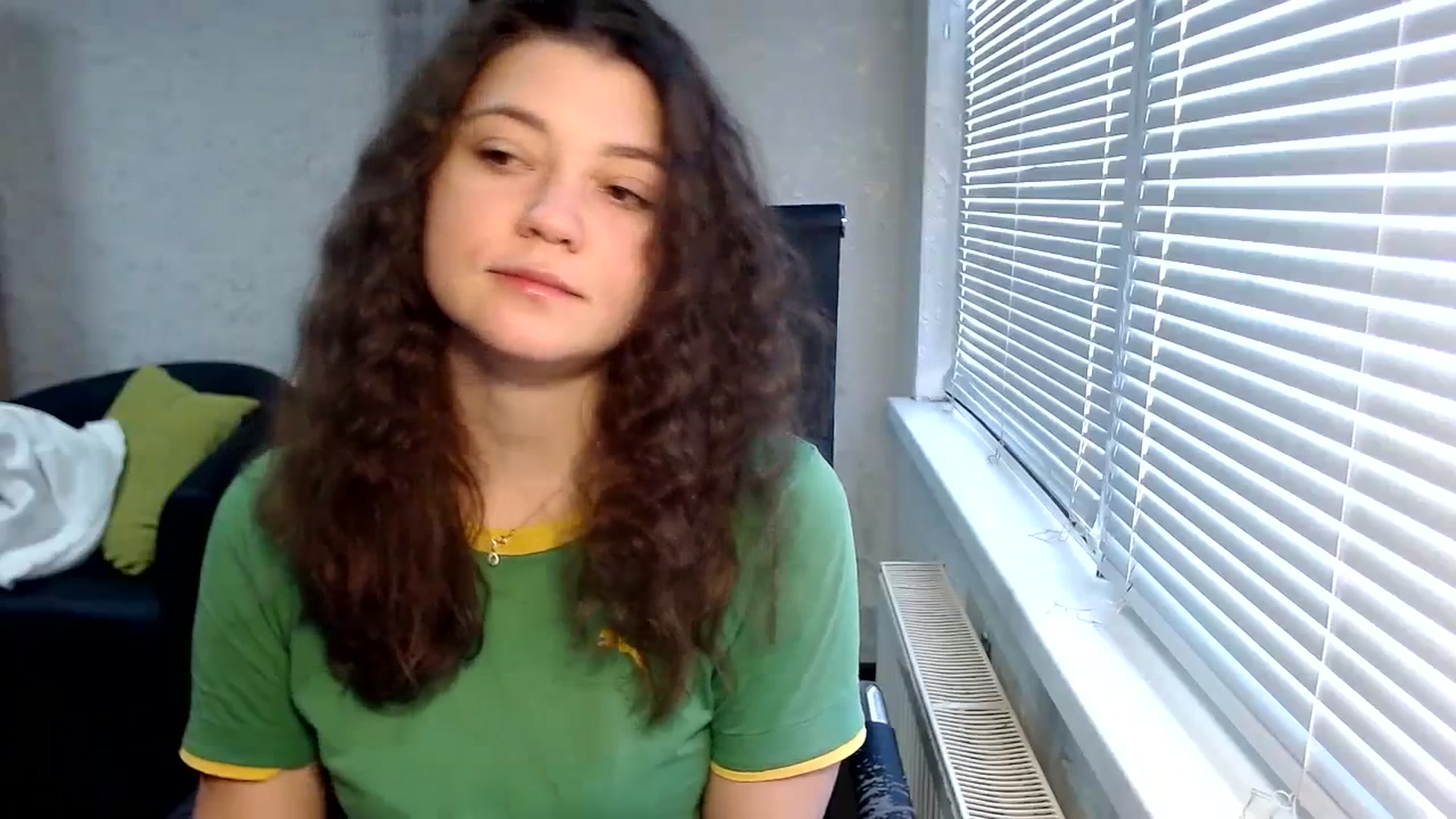 Gallery image thumbnail from SweetArinaA's myfreecams stream on, 11/30/2023, 08:44 image 7 of 20