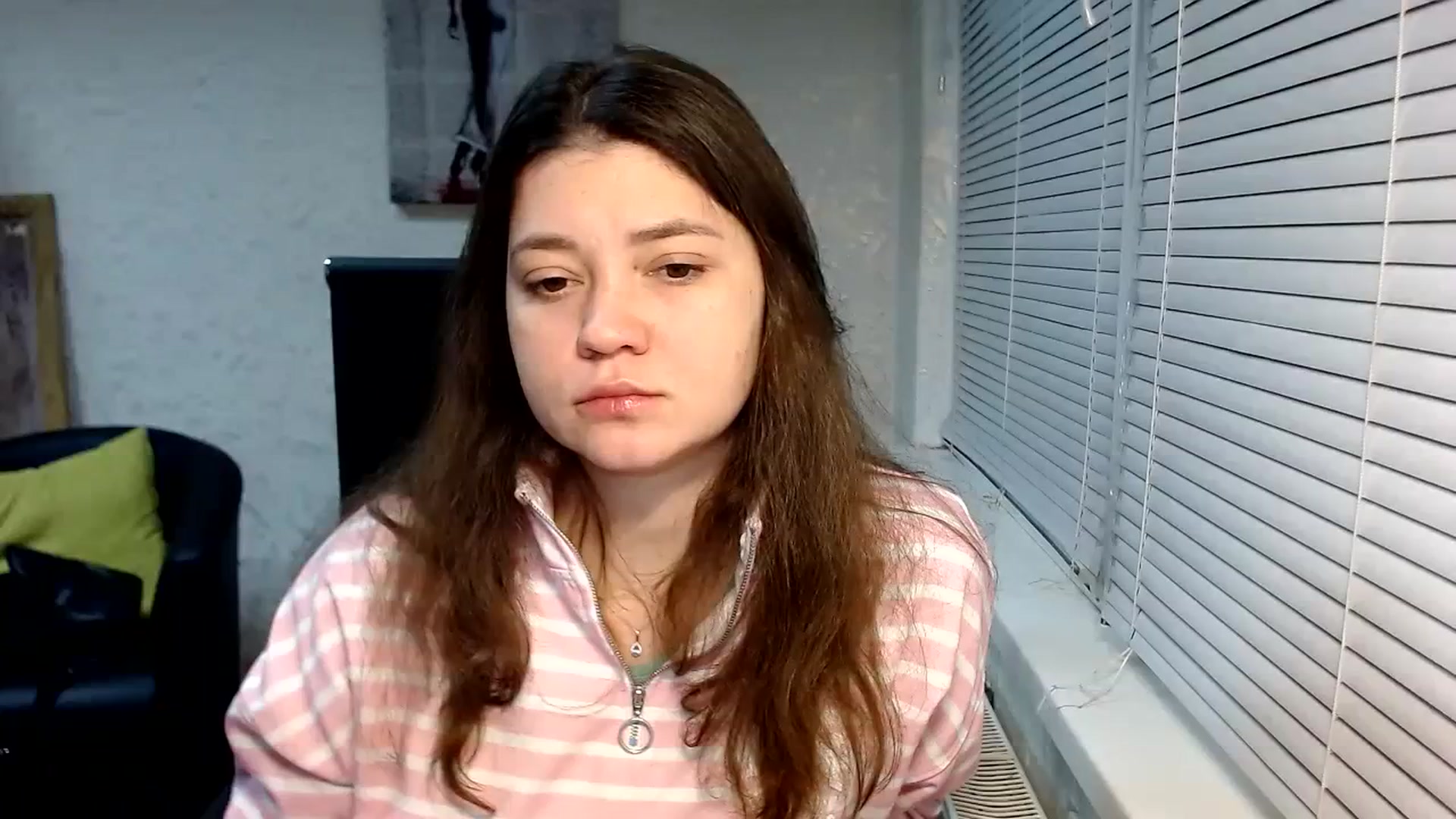 Gallery image thumbnail from SweetArinaA's myfreecams stream on, 12/03/2023, 14:59 image 5 of 20