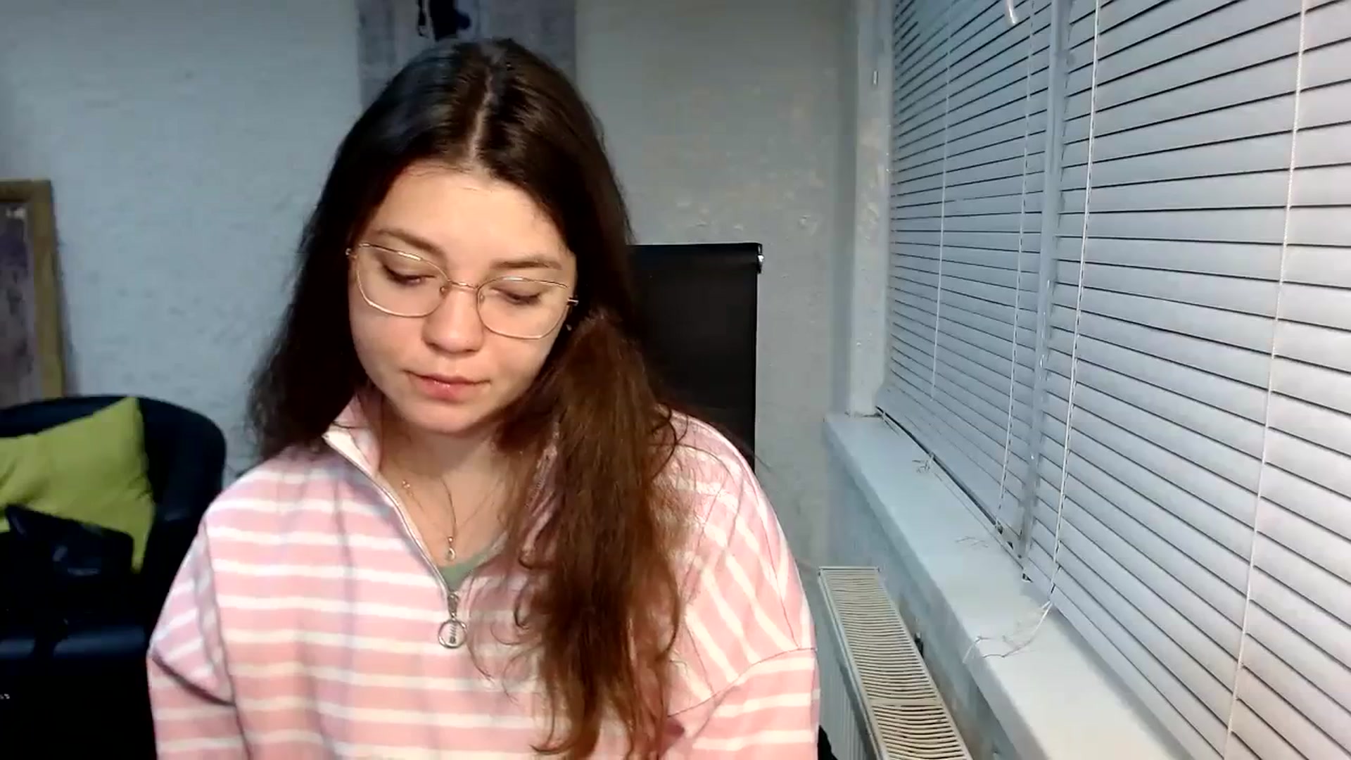 Gallery image thumbnail from SweetArinaA's myfreecams stream on, 12/03/2023, 14:59 image 20 of 20