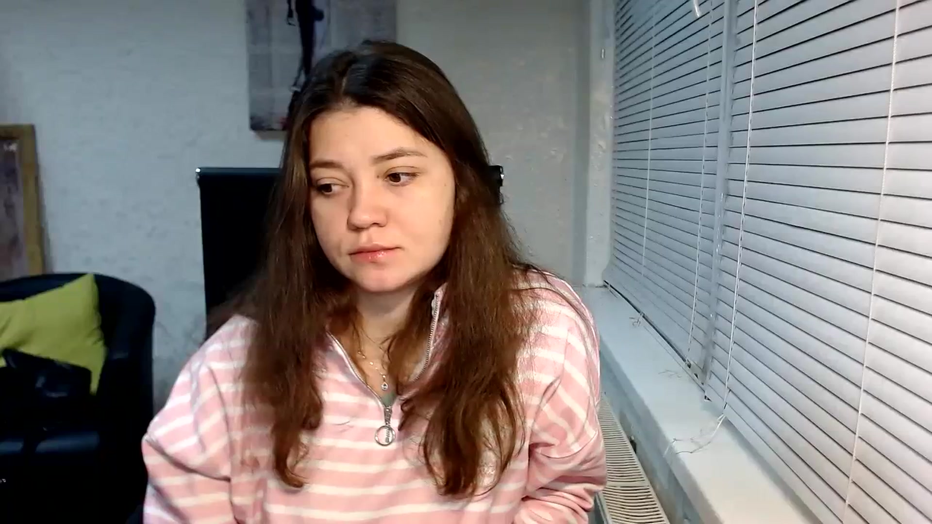 Gallery image thumbnail from SweetArinaA's myfreecams stream on, 12/03/2023, 14:59 image 2 of 20