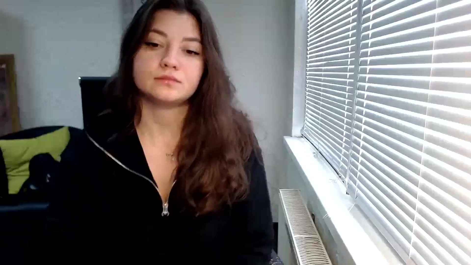 Gallery image thumbnail from SweetArinaA's myfreecams stream on, 12/05/2023, 11:44 image 6 of 20