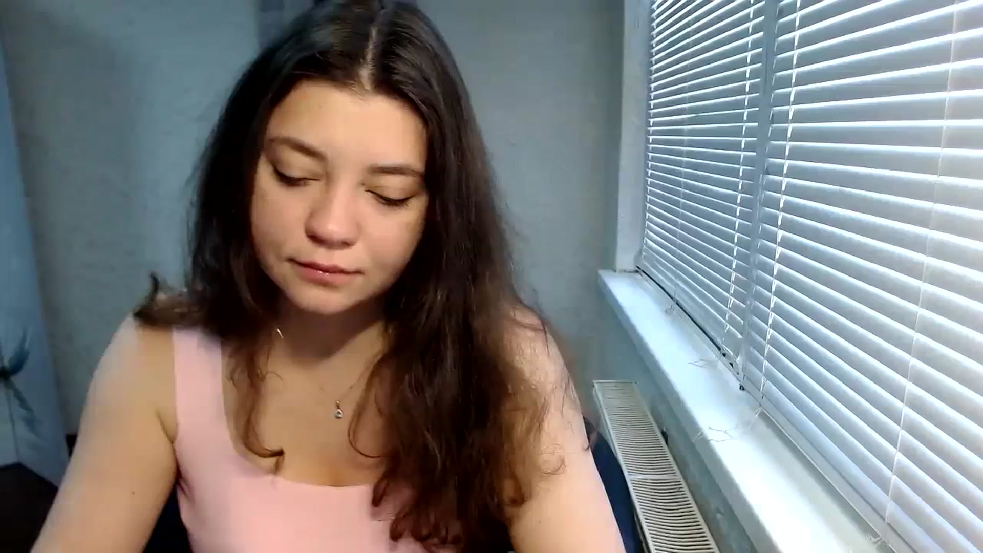 Gallery image thumbnail from SweetArinaA's myfreecams stream on, 12/08/2023, 10:40 image 12 of 20