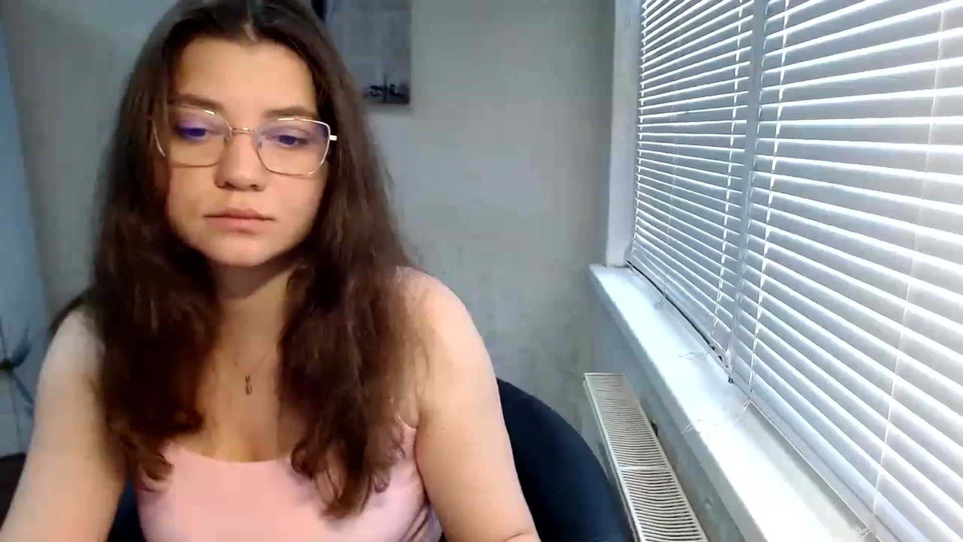 Gallery image thumbnail from SweetArinaA's myfreecams stream on, 12/08/2023, 10:40 image 9 of 20