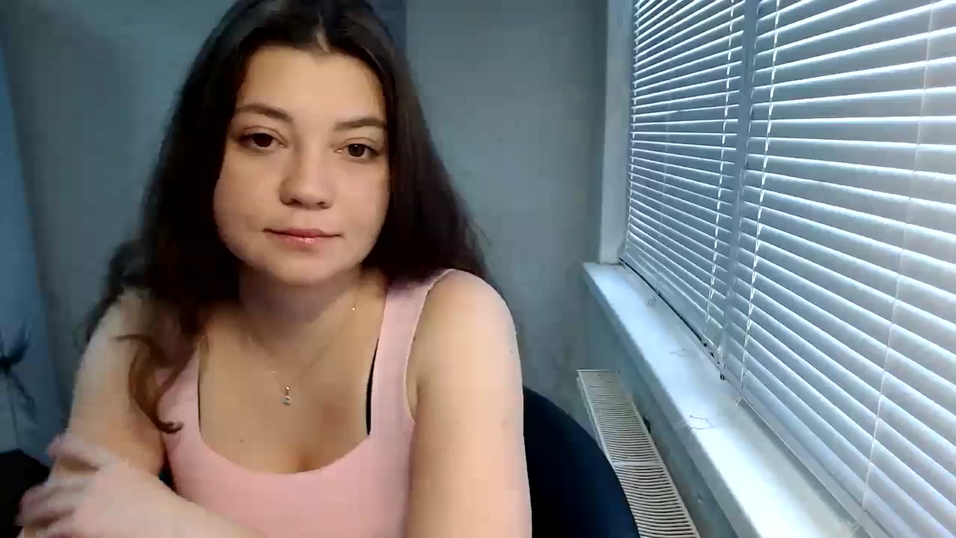 Gallery image thumbnail from SweetArinaA's myfreecams stream on, 12/08/2023, 10:40 image 14 of 20