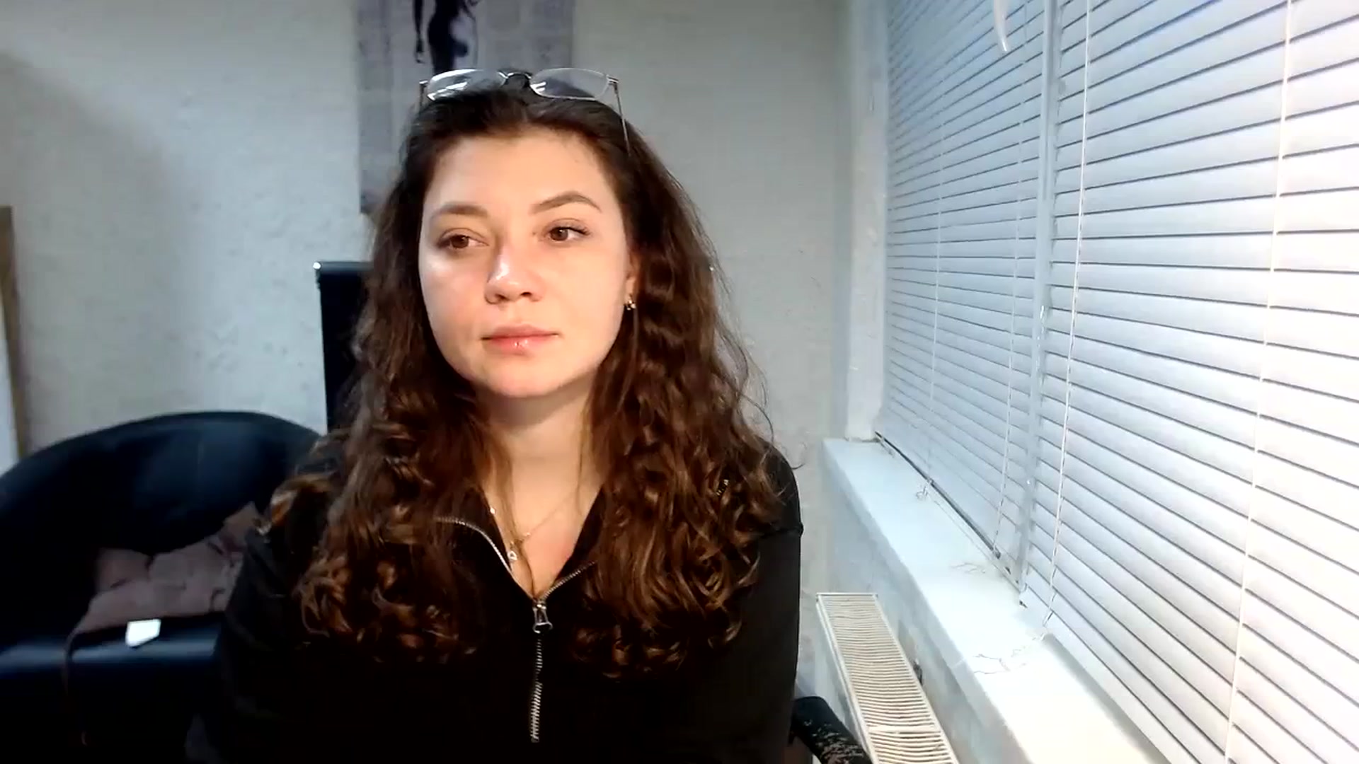 Gallery image thumbnail from SweetArinaA's myfreecams stream on, 12/11/2023, 14:01 image 11 of 20